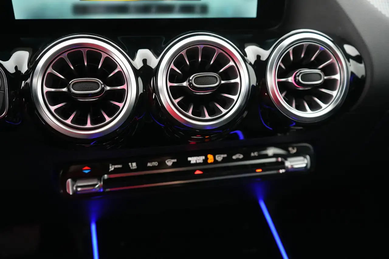 Mercedes-Benz EQA Business Line LEDER/STOF LED GPS PDC CAM BLIS Verw, миниатюра 27
