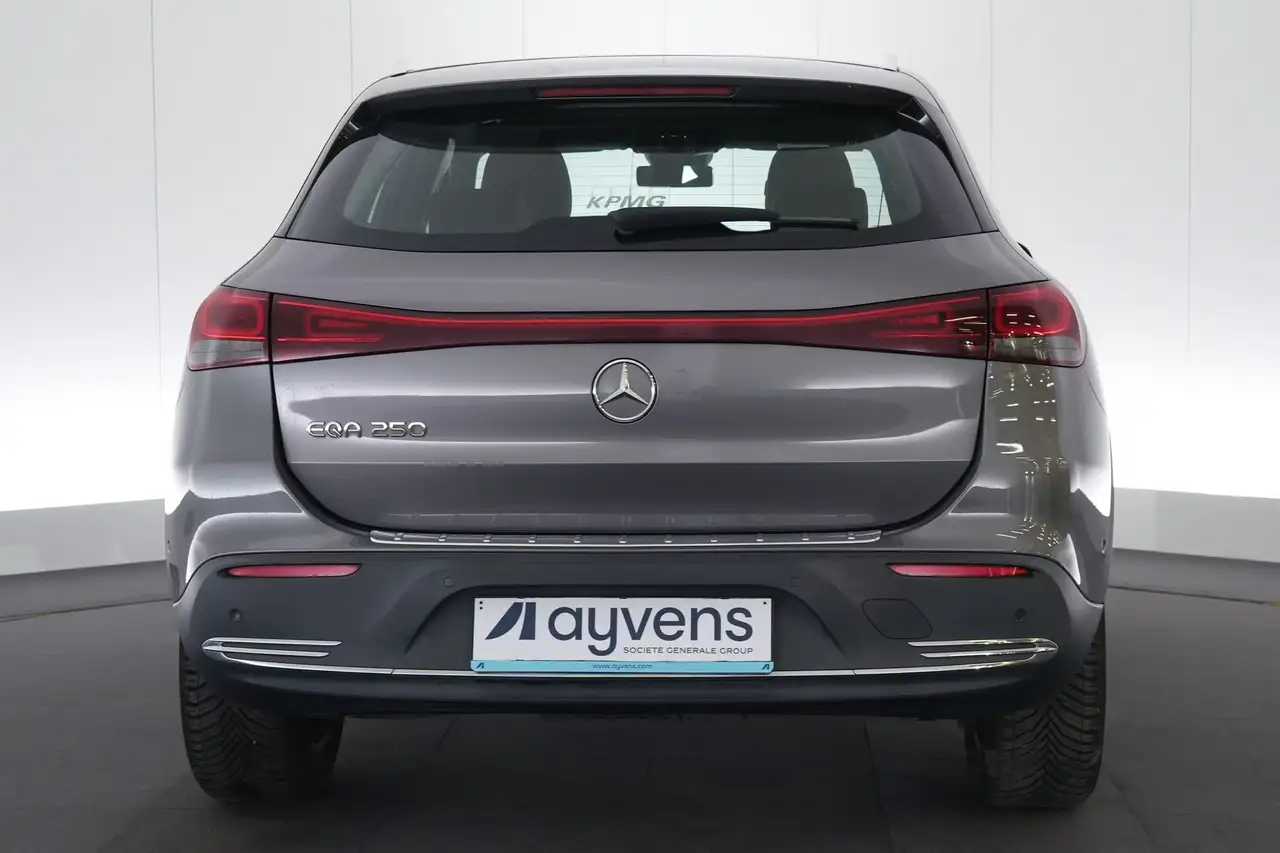 Mercedes-Benz EQA Business Line LEDER/STOF LED GPS PDC CAM BLIS Verw, миниатюра 8