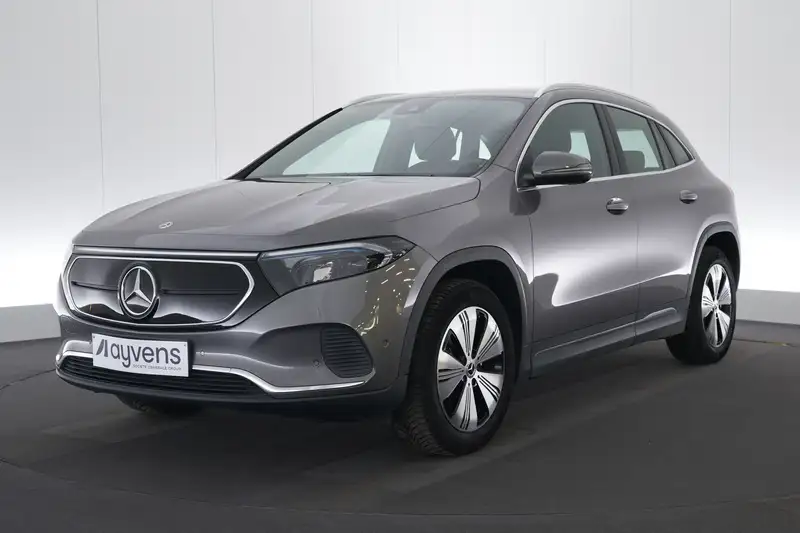 MERCEDES-BENZ Eqa