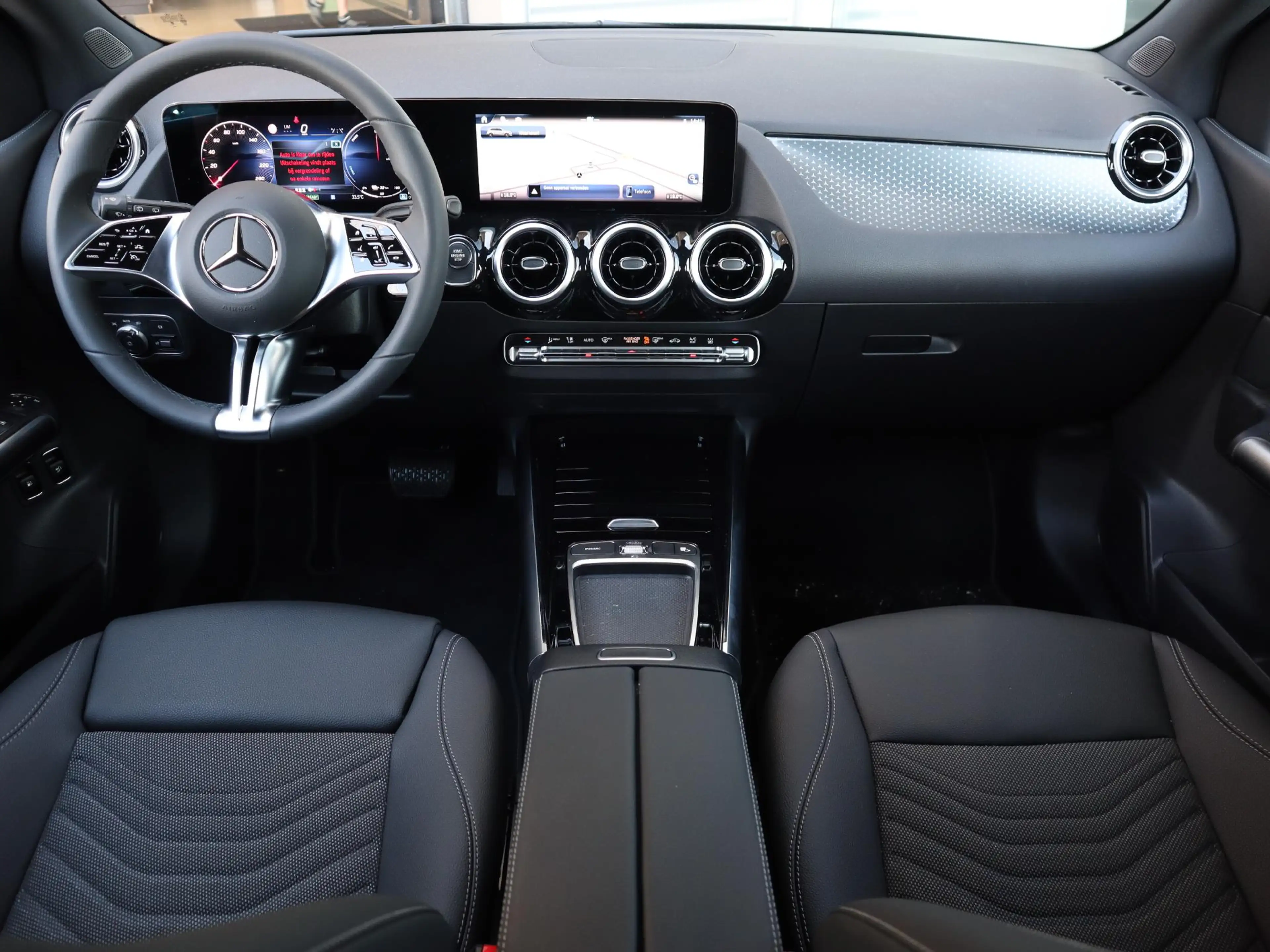 Mercedes-Benz B 250 e Business Solution Luxury Line — photo 13