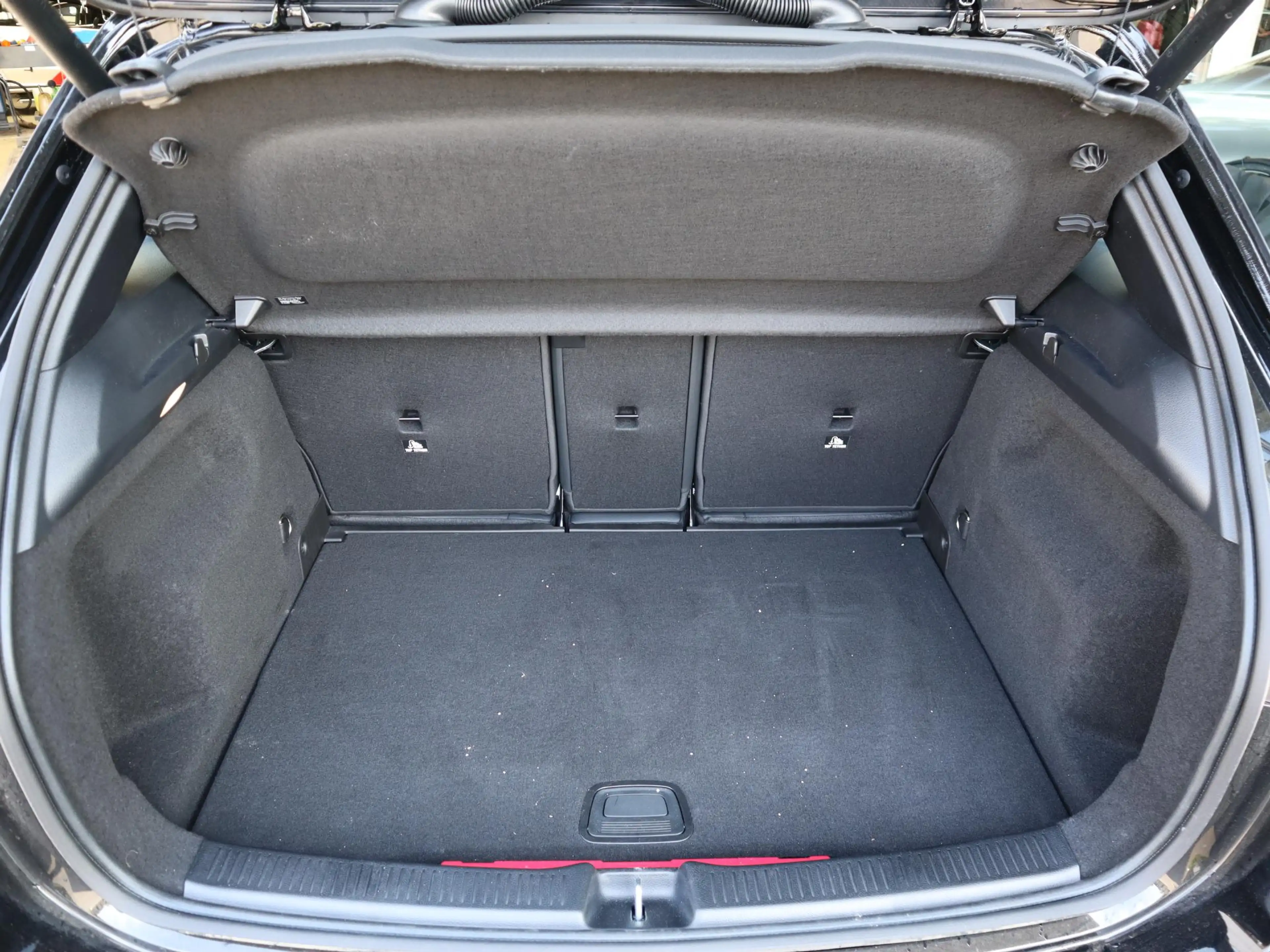 Mercedes-Benz B 250 e Business Solution Luxury Line — photo 7