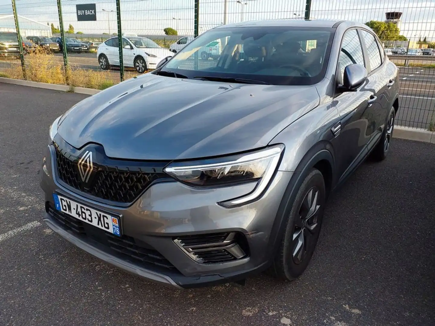Renault Arkana Evolution TCe 103kW(140CV) EDC mild hybr Gris - 2
