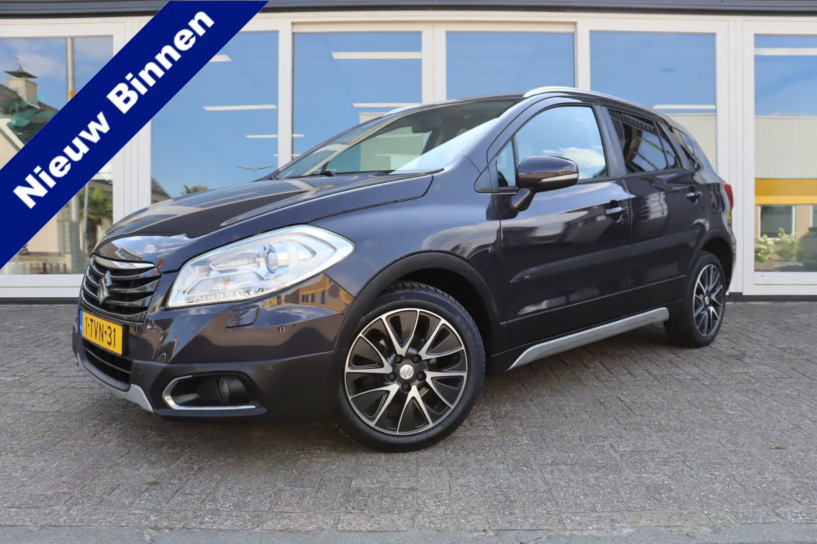 Suzuki SX4 S-Cross 1.6 High Executive, Automaat, Schuif/Kanteldak, Cr Grijs - 1