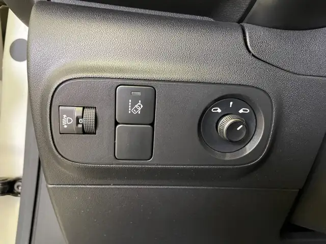 Citroen C3 view 14