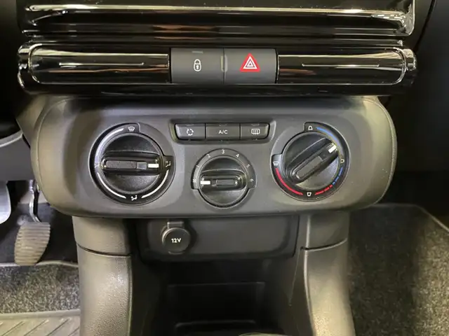 Citroen C3 view 13