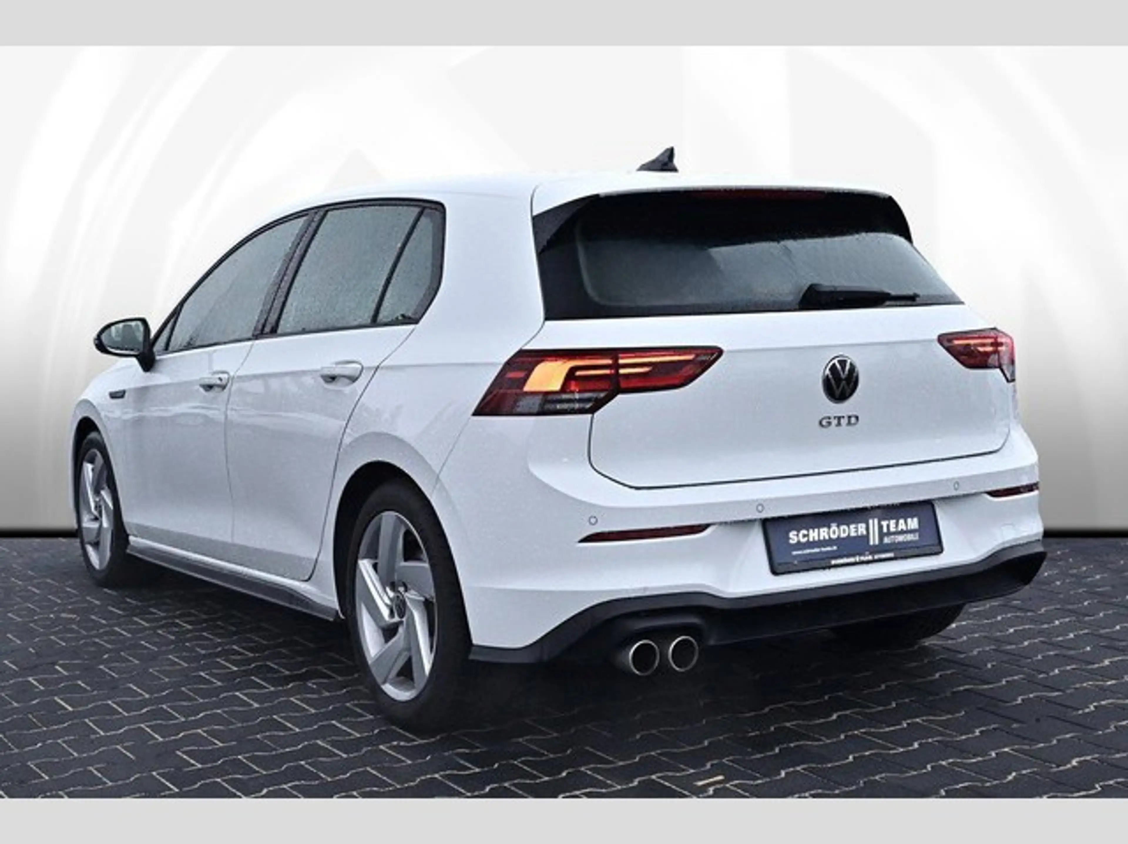Volkswagen Golf VIII Lim. GTD LED CarPlay SHZ Ambiente 1.Hand — photo 4