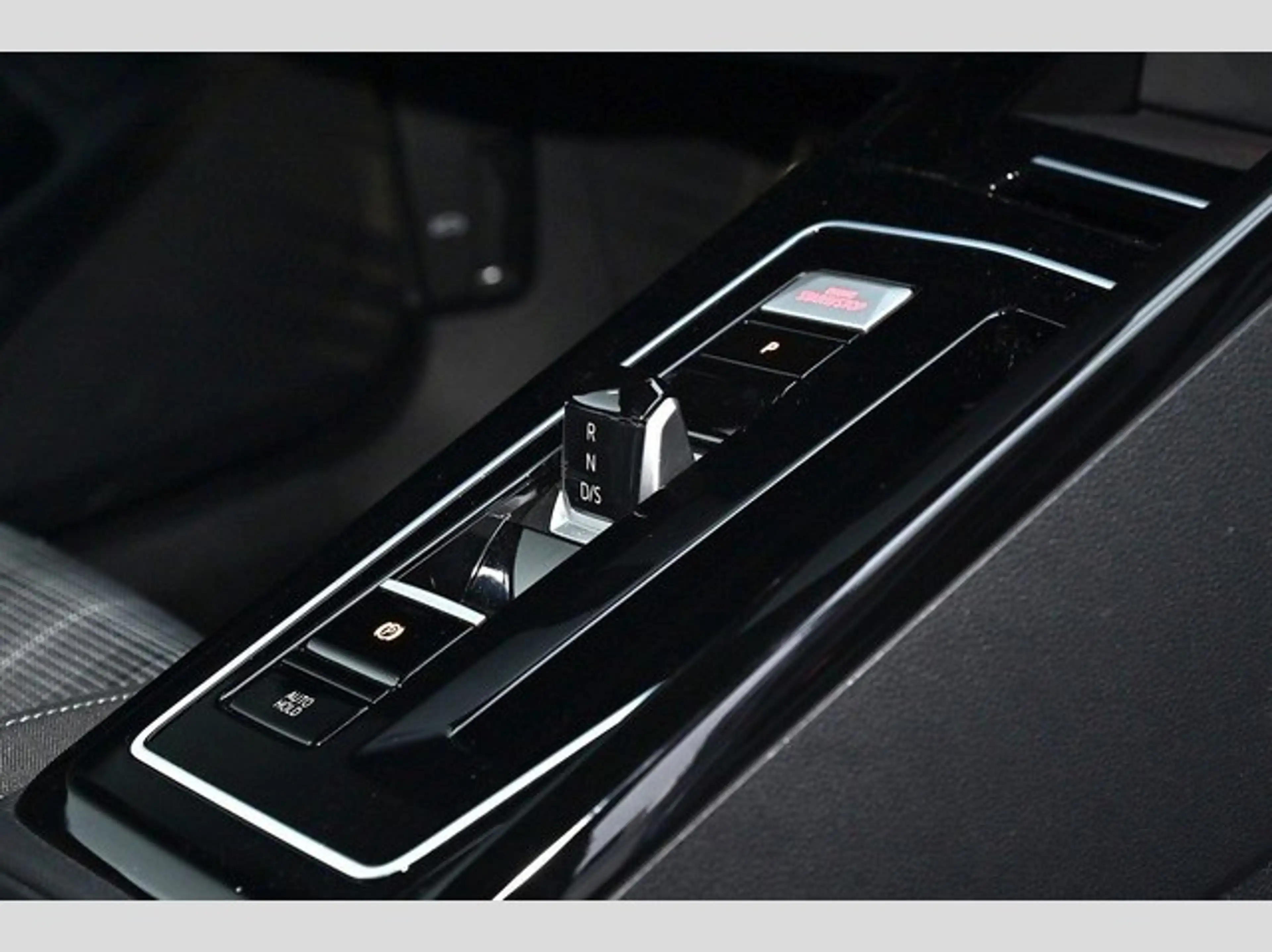 Volkswagen Golf VIII Lim. GTD LED CarPlay SHZ Ambiente 1.Hand — photo 12