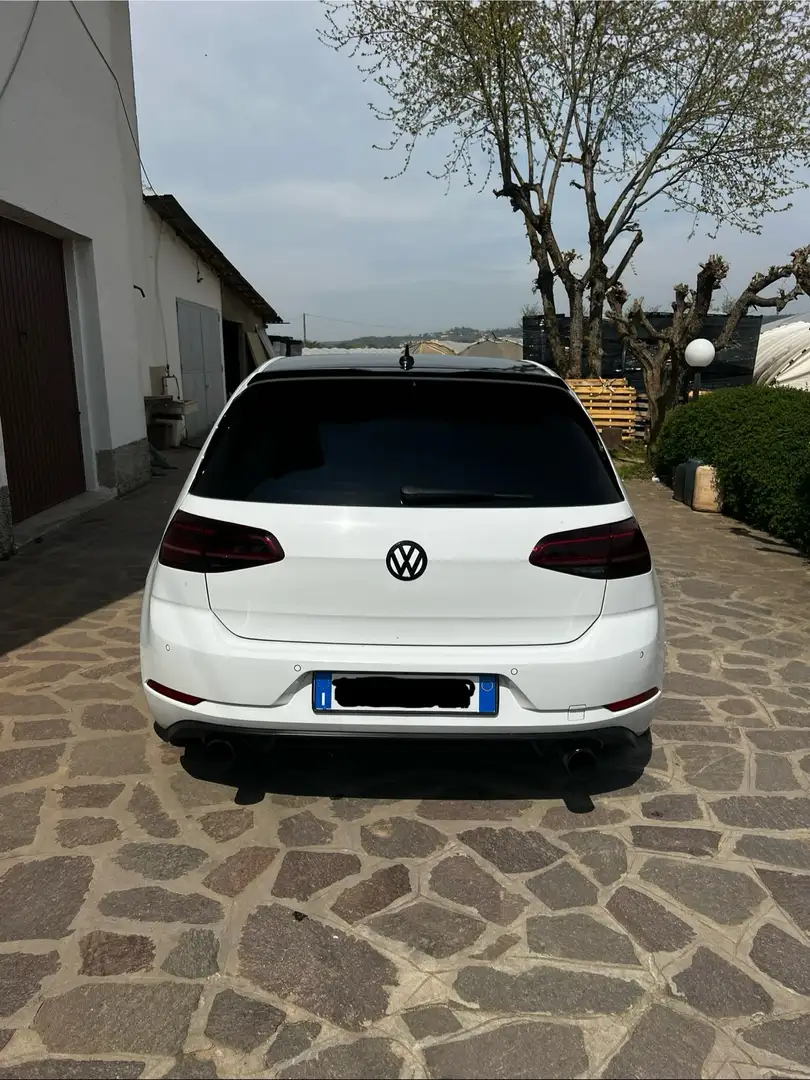 Volkswagen Golf GTI golf gti 7.5 - 2