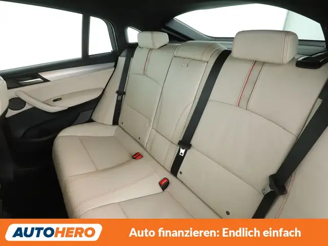BMW X4 view 14