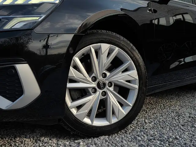 Audi A3 view 6