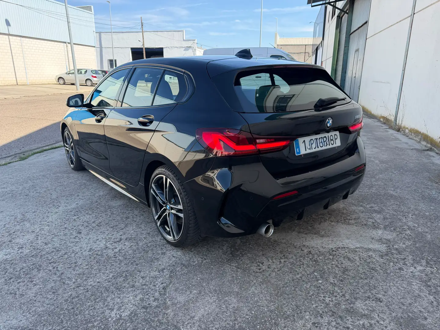 BMW BMW 118i M Sport 2023 - 1
