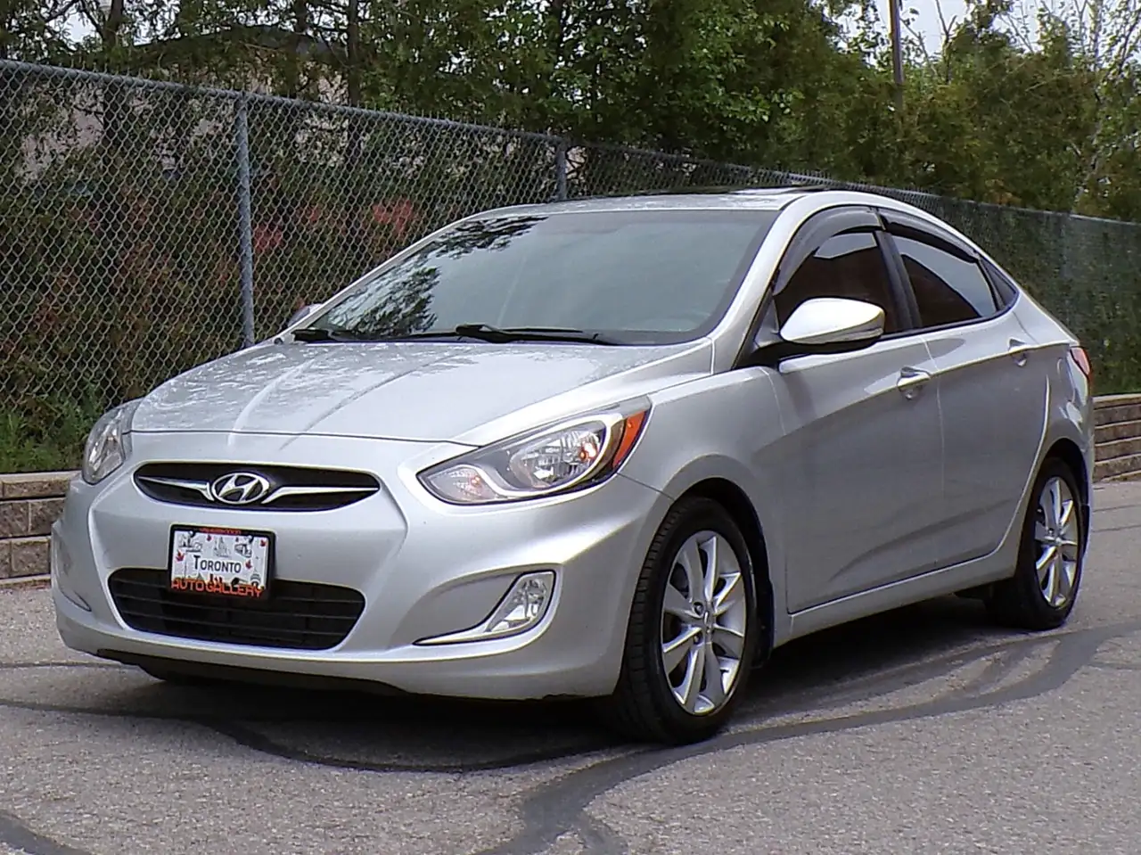 Hyundai ACCENT снимка Hyundai ACCENT