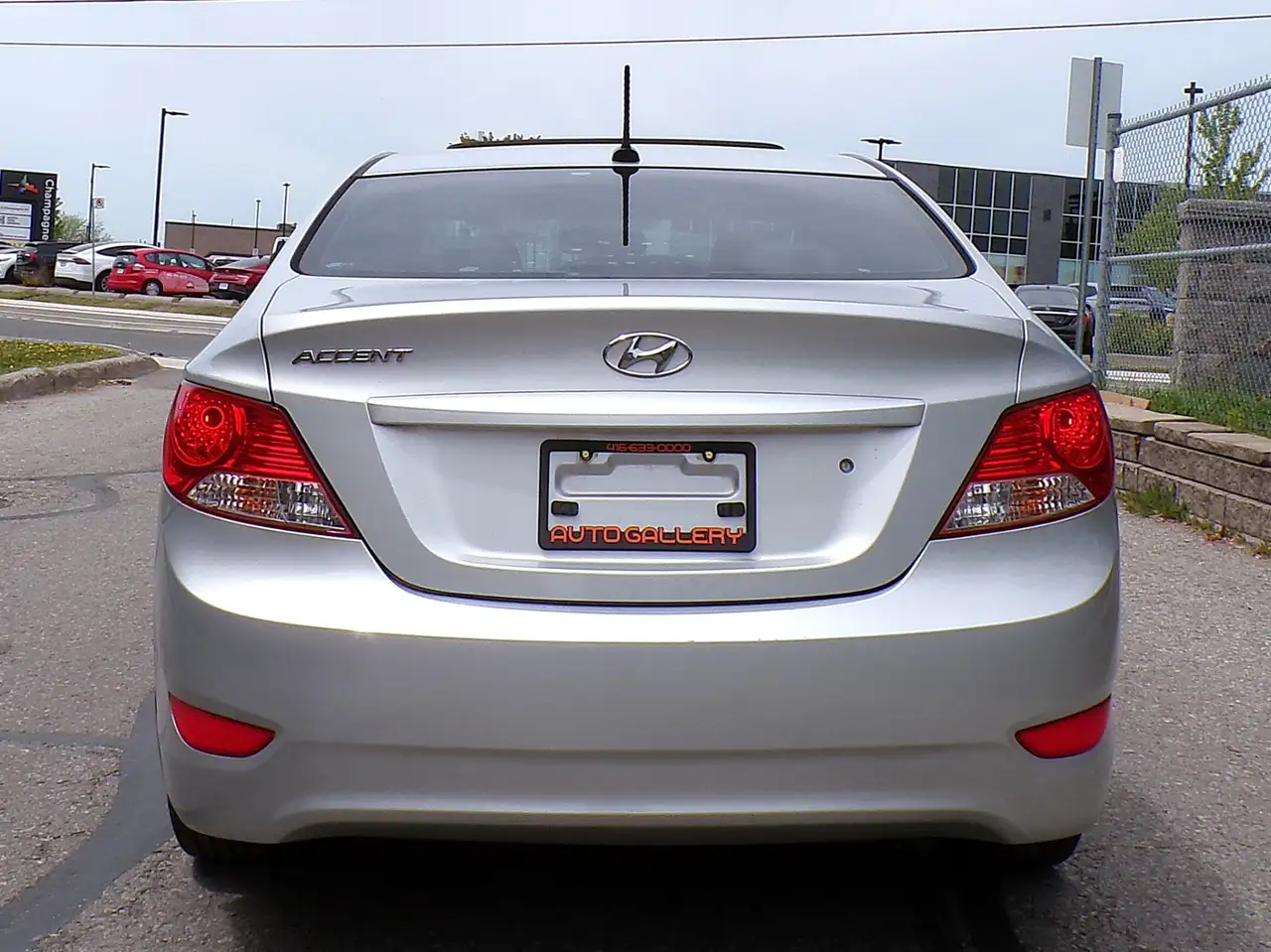 Hyundai ACCENT снимка Hyundai ACCENT