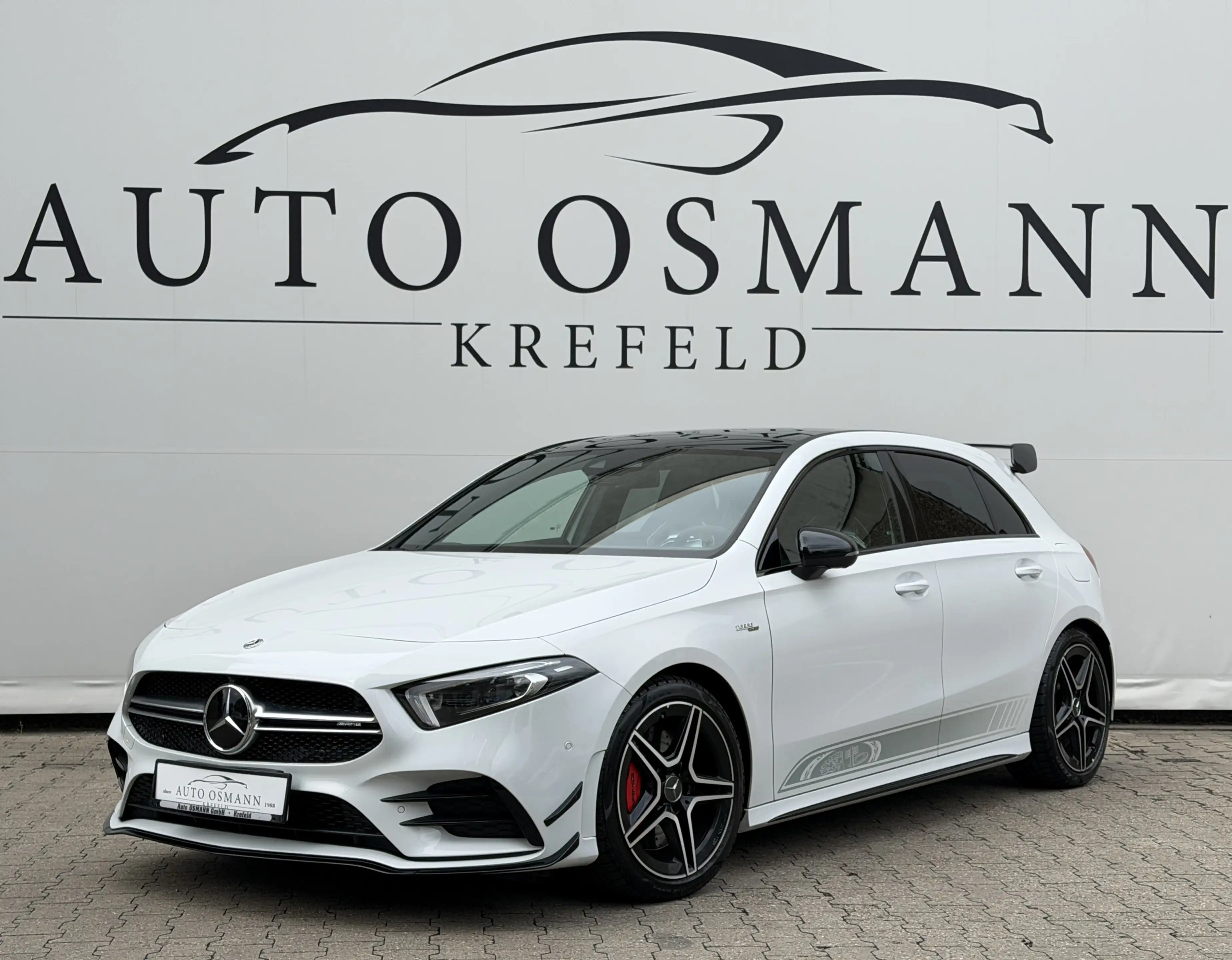 Mercedes-Benz A 35 AMG 4Matic Speedshift DCT 7G AMG Edition 55