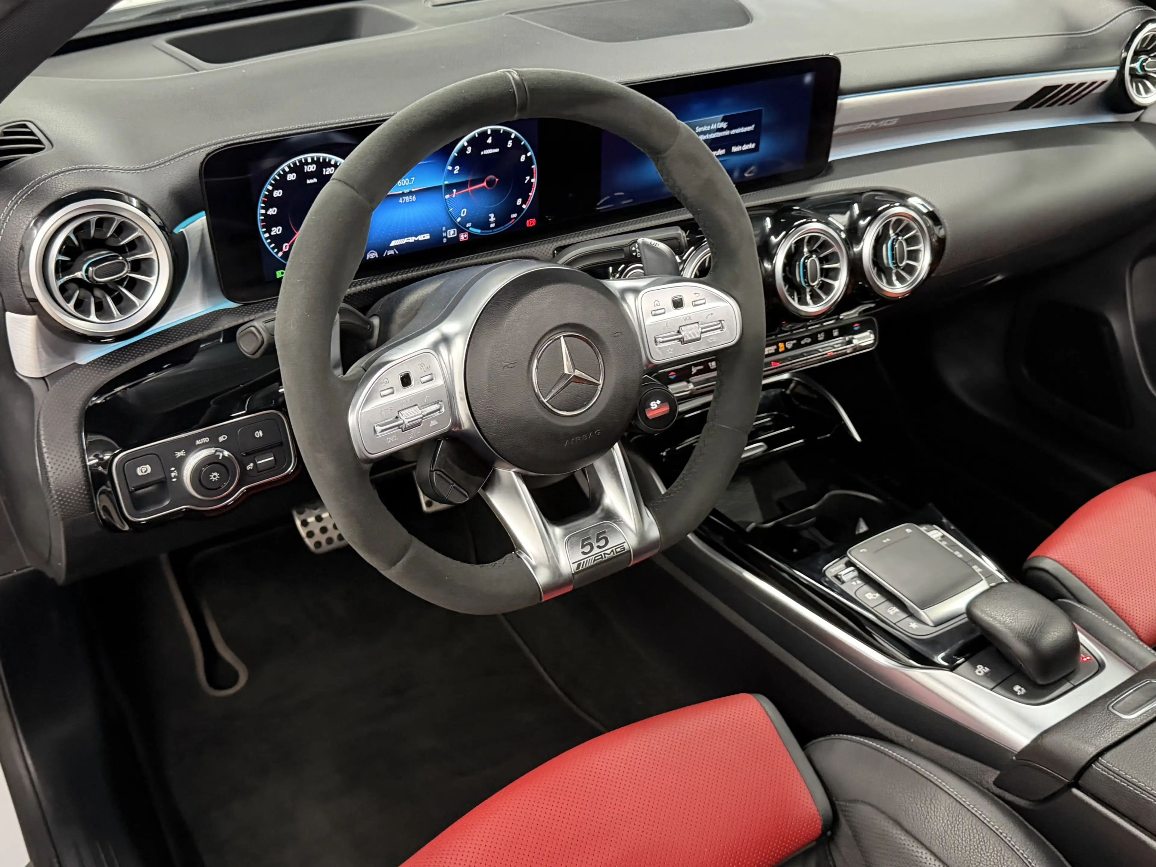 Mercedes-Benz A 35 AMG 4Matic Speedshift DCT 7G AMG Edition 55 — photo 10