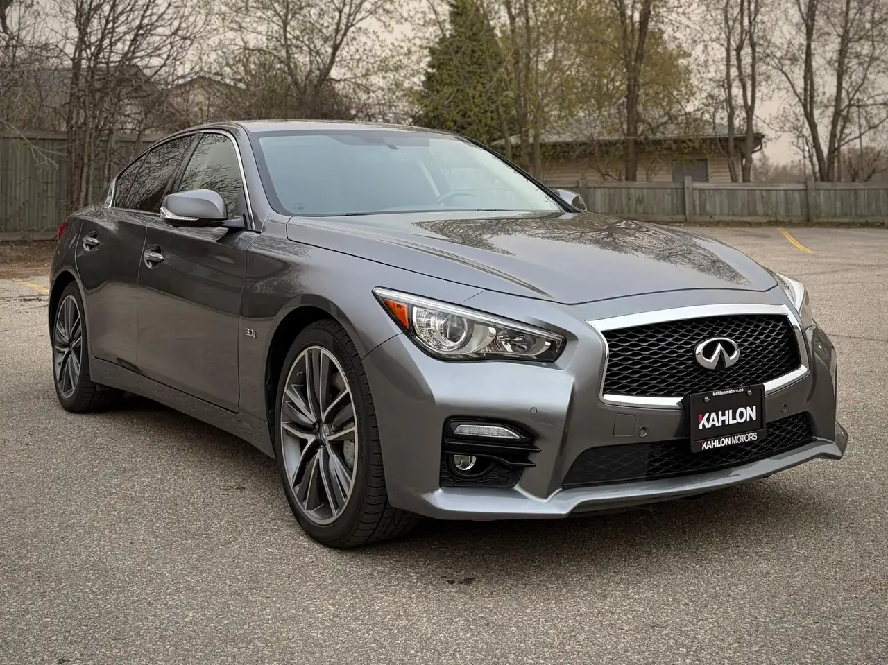 Infiniti Q50 снимка Infiniti Q50