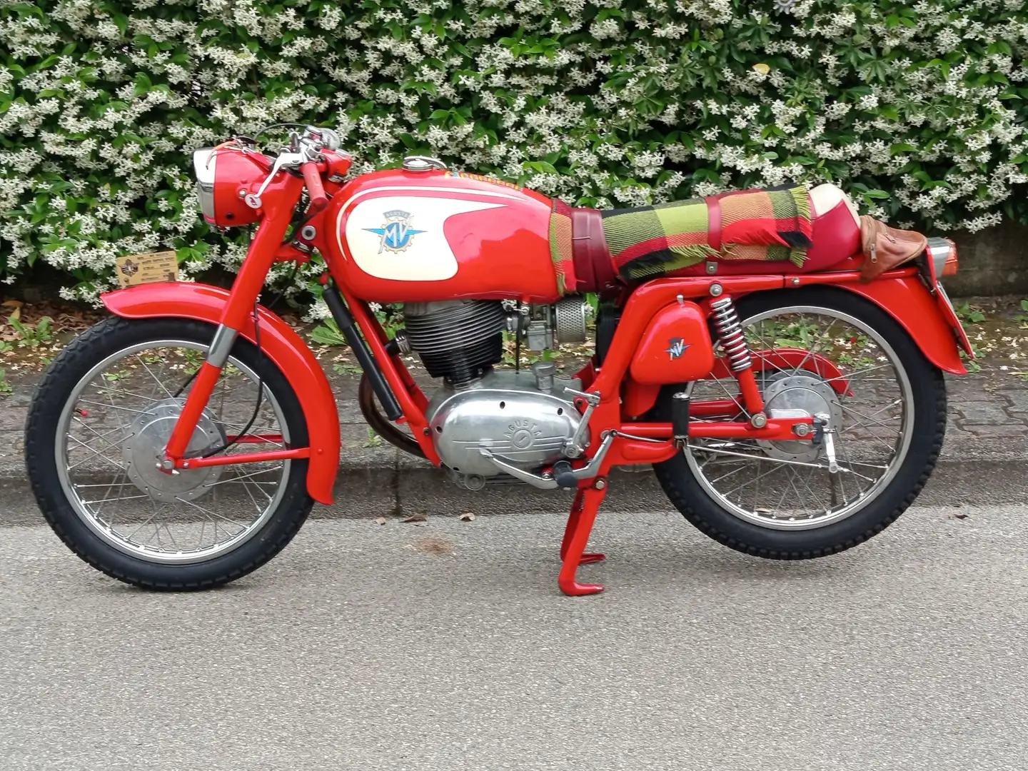 MV Agusta 150 usata a Lissone per €