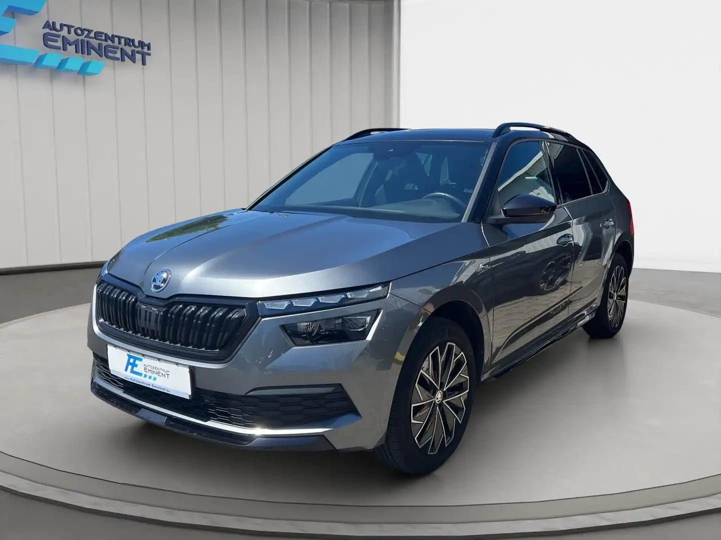 Skoda Kamiq 1.0 TSI DSG Monte Carlo PANO SHZ KAMERA LE Gris - 1