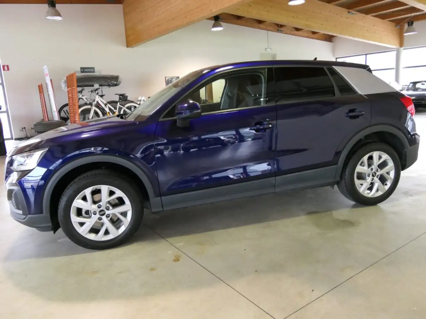 Audi Q2 30 TFSI Business Blu/Azzurro - 1