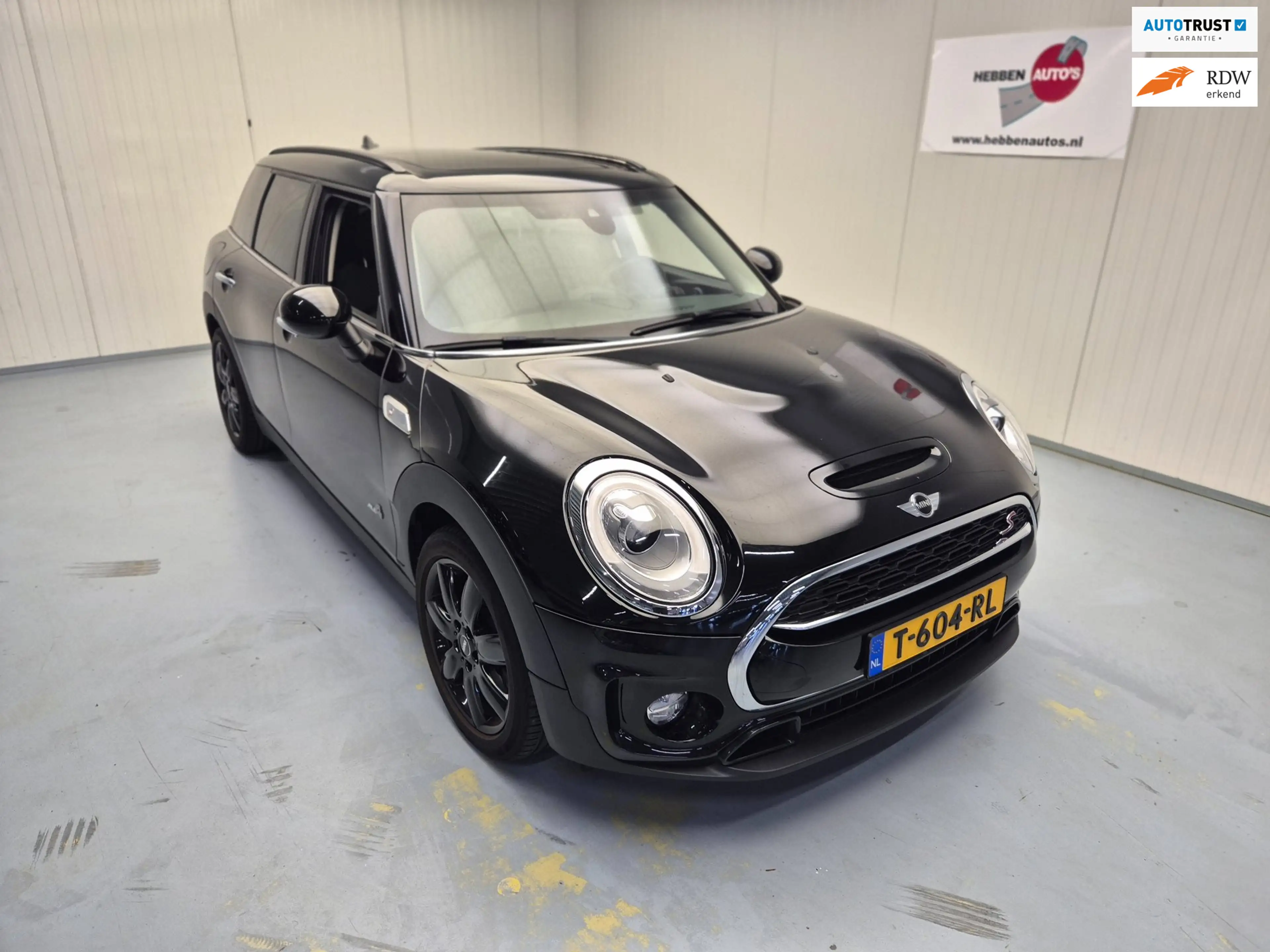 MINI Cooper S Clubman 2.0 ALL4 Chili Serious Business Navi Ecc Pano Crui
