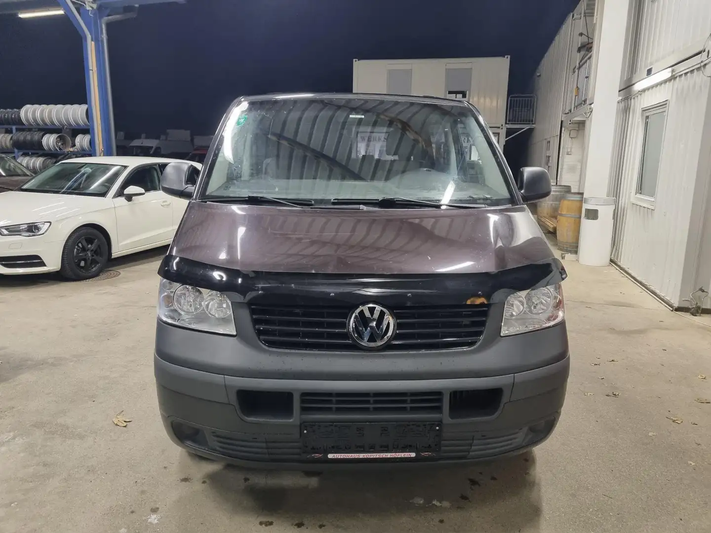 Volkswagen T5 Kombi DOKA 2,5 TDi Schwarz - 2
