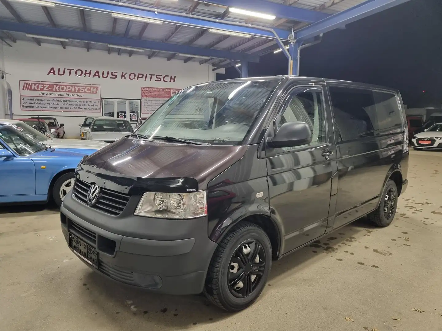 Volkswagen T5 Kombi DOKA 2,5 TDi Schwarz - 1
