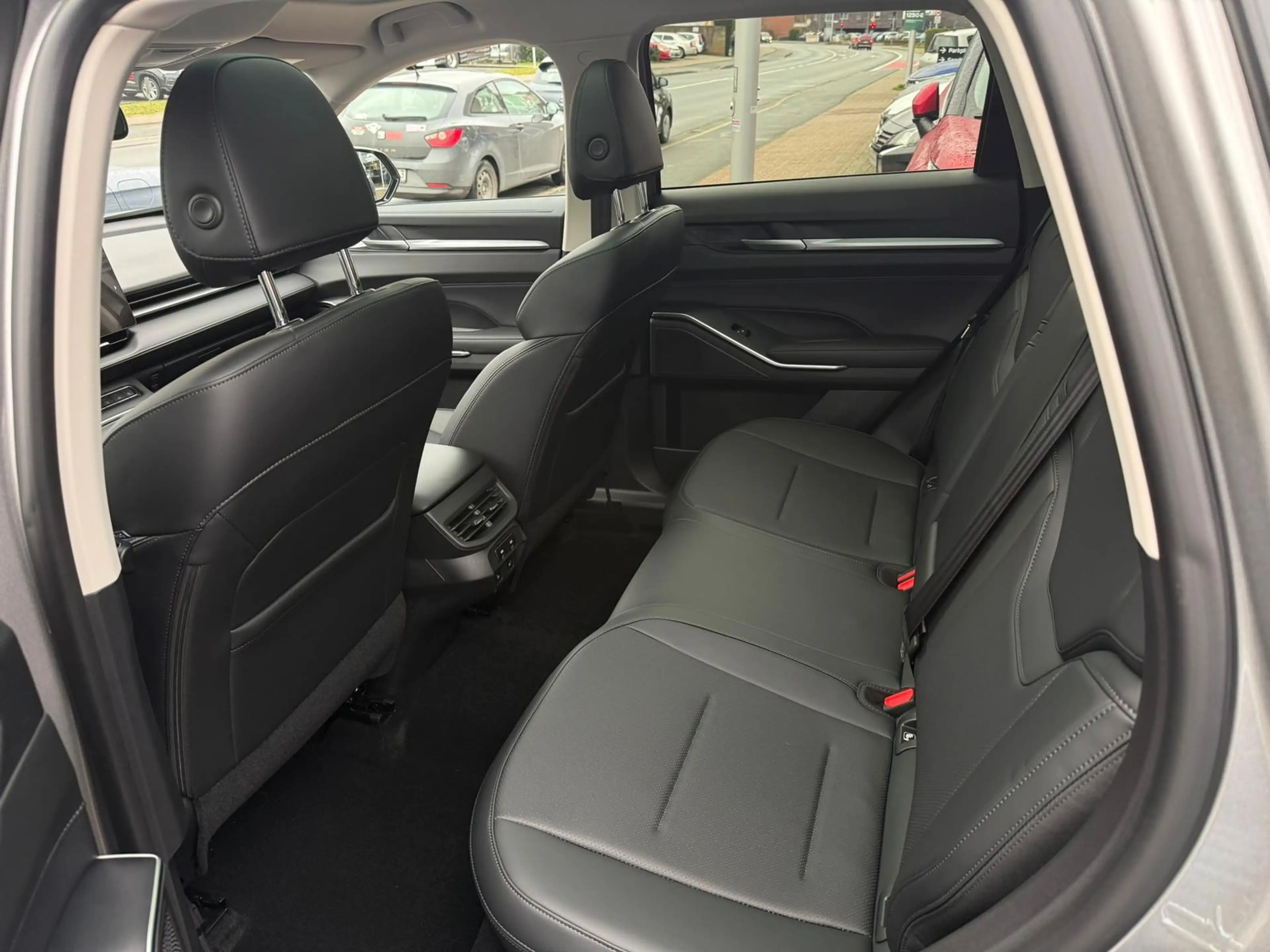 GWM Hybrid Luxury *LED *HUD *360° *Pano — photo 9