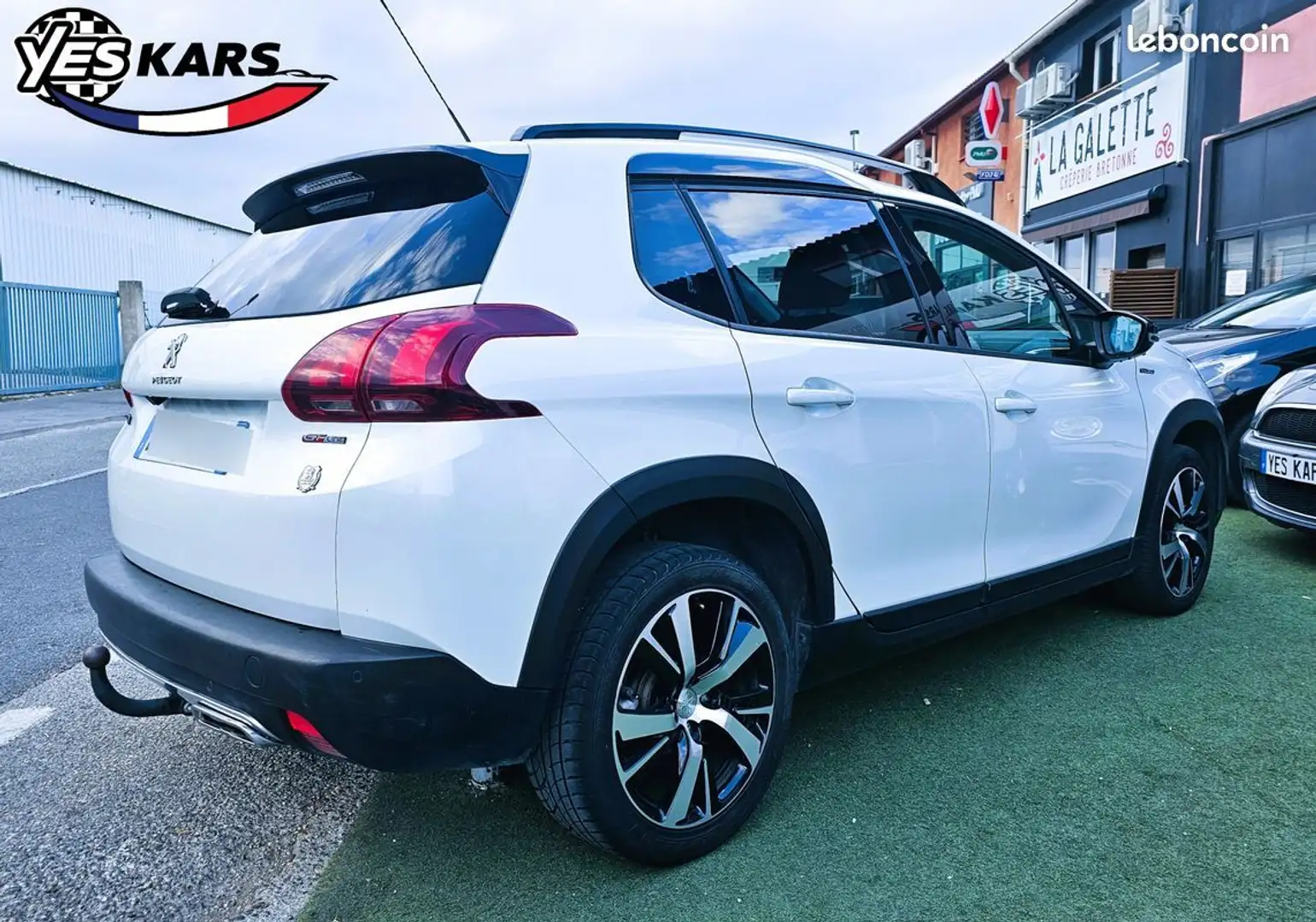 Peugeot 2008 1.2 PureTech 110ch GT Line S&S-COURROIE DISTRIBUTION CHANGEE Weiß - 2