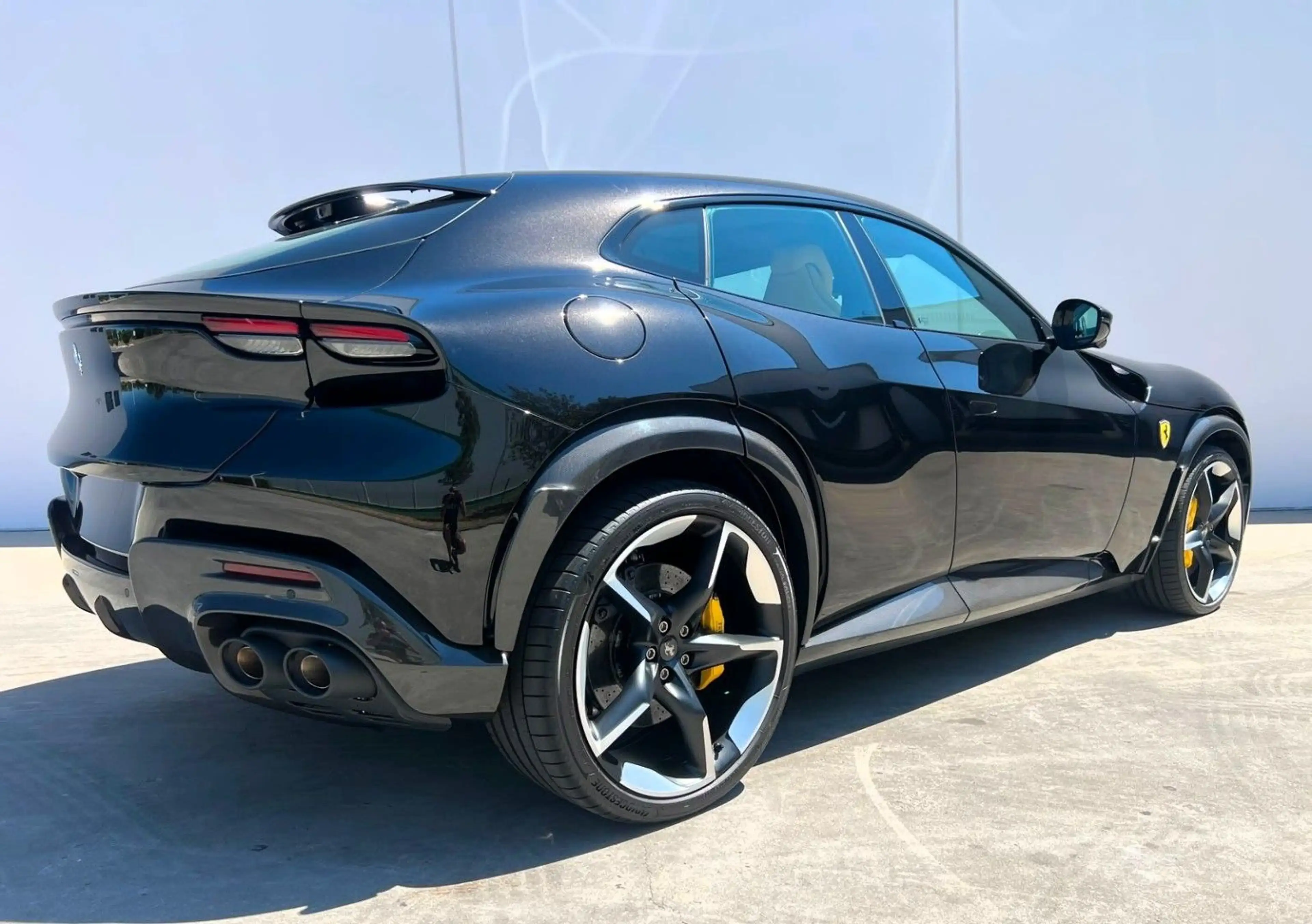 Ferrari Purosangue °Full Carbon°Liftsystem°Panorama° — photo 4