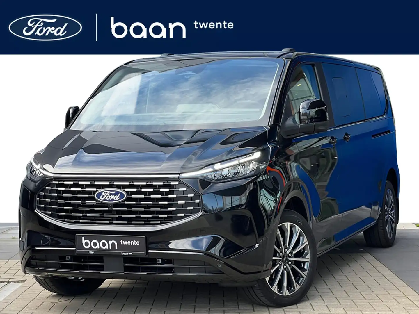 Ford Tourneo Custom 2.5 Plug-IN Hybrid 233 PK L2H1 Titanium X | 8 zitp Zwart - 1