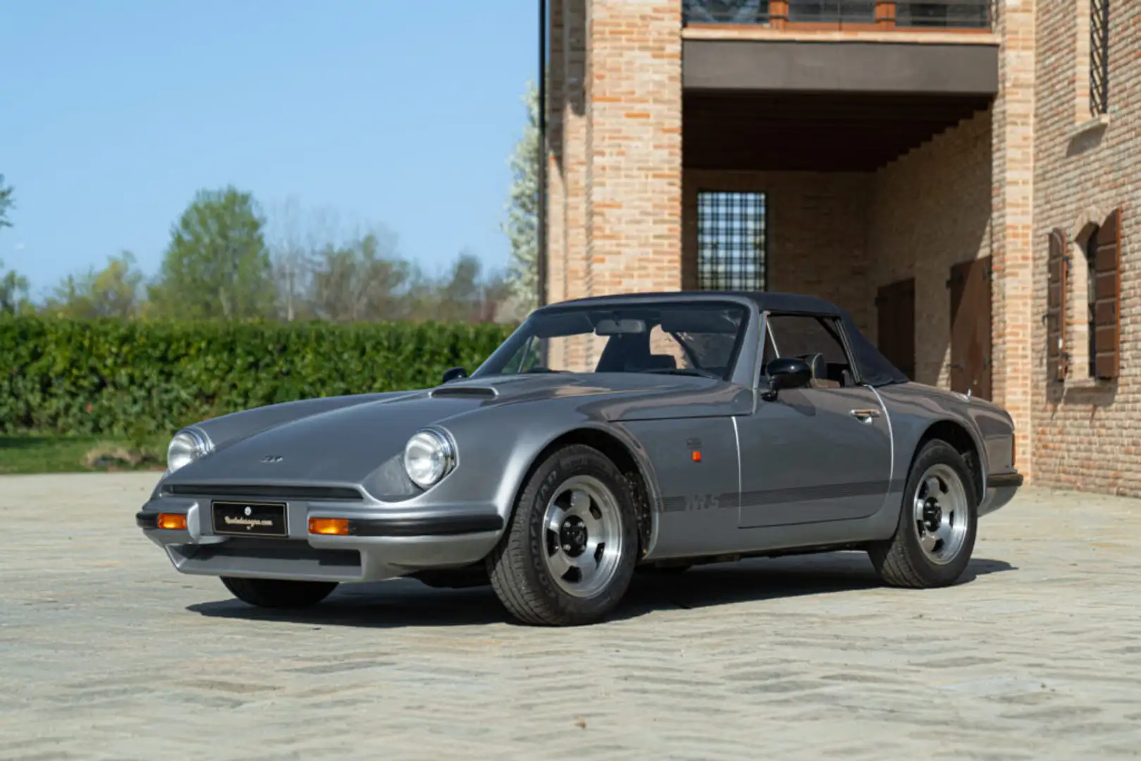 TVR S2 290 Grau - 1