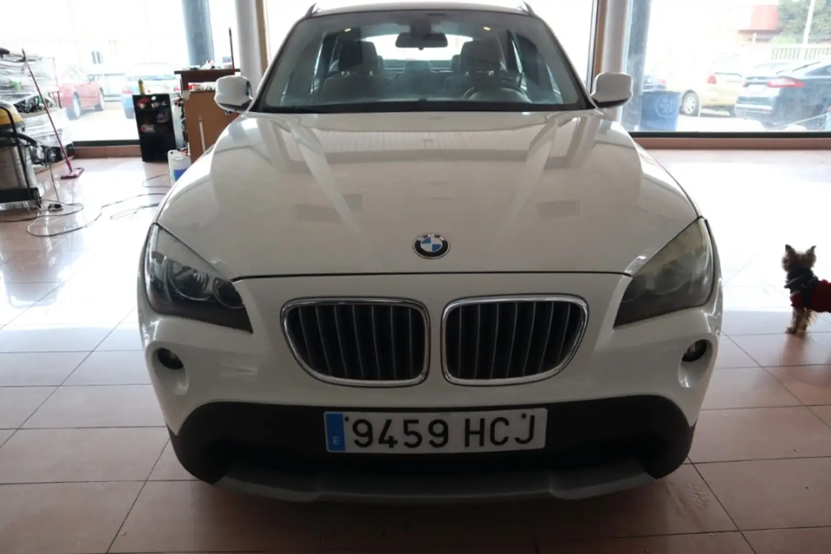 BMW X1 sDrive 18d Blanco - 1