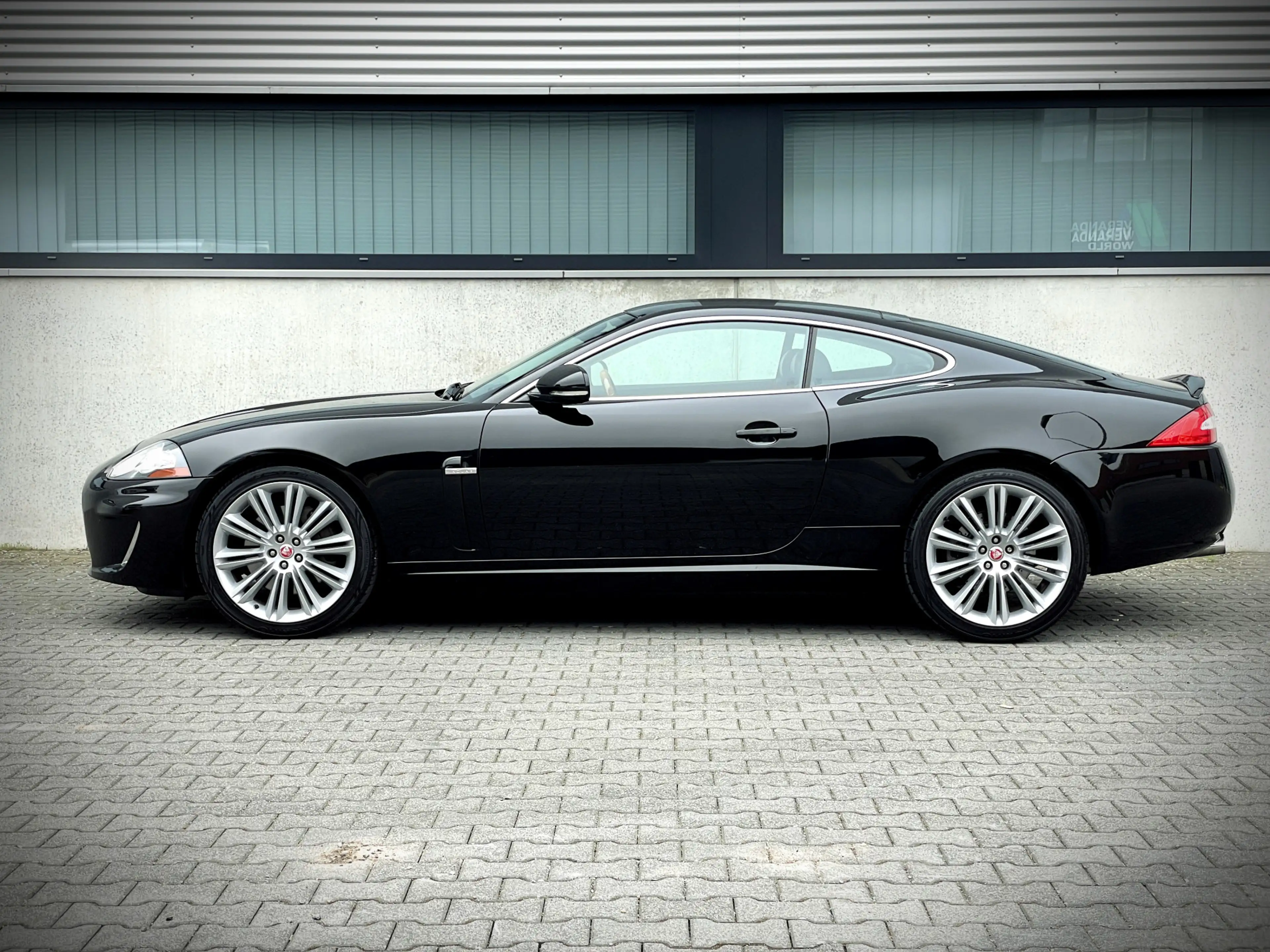 Jaguar XK 5.0 V8 Coupé / FULL SERVICE FILE / XK SPECIALIST — photo 14