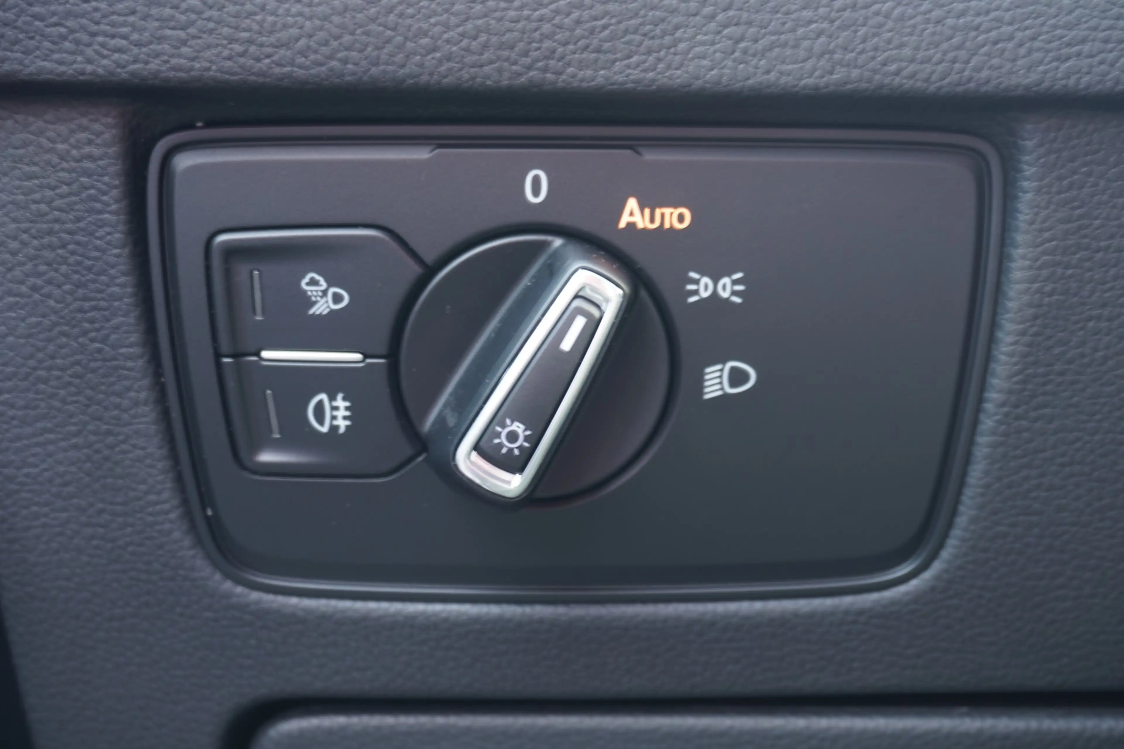 Volkswagen Arteon Shooting Brake 2.0 R 4Motion LED Navi ACC — photo 20