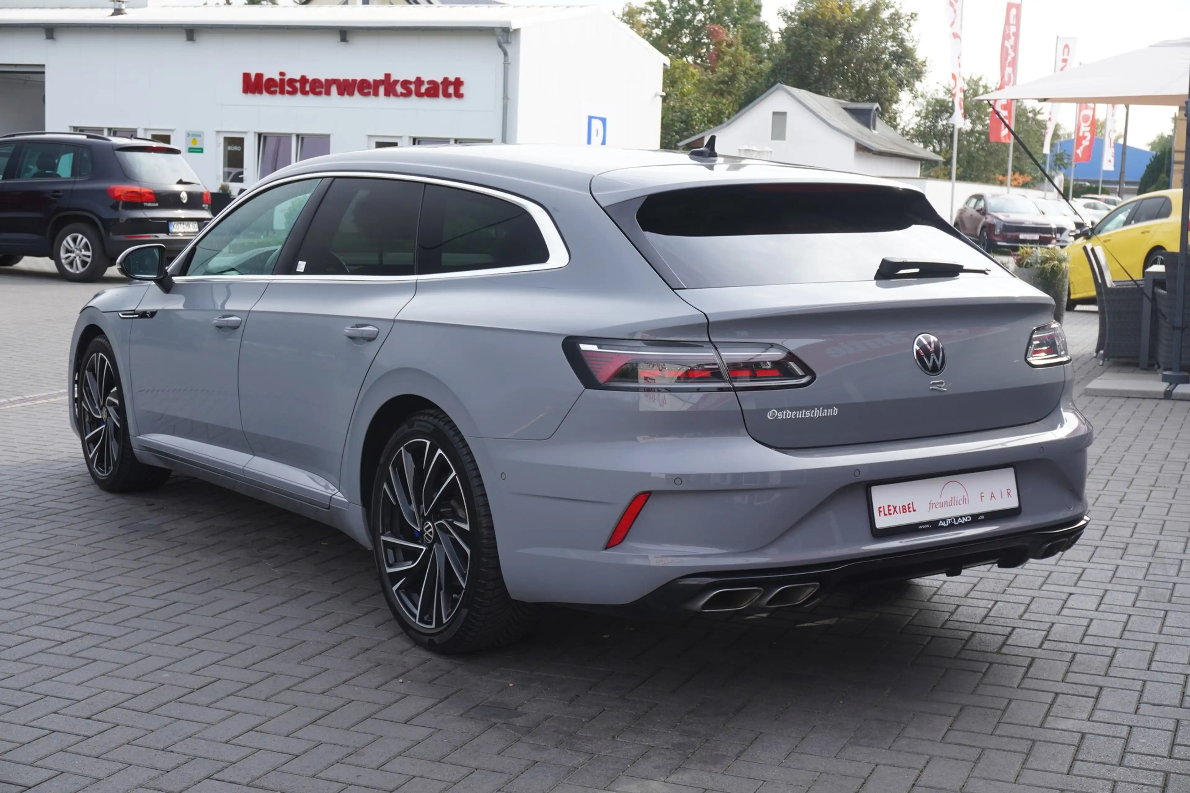Volkswagen Arteon Shooting Brake 2.0 R 4Motion LED Navi ACC — photo 7