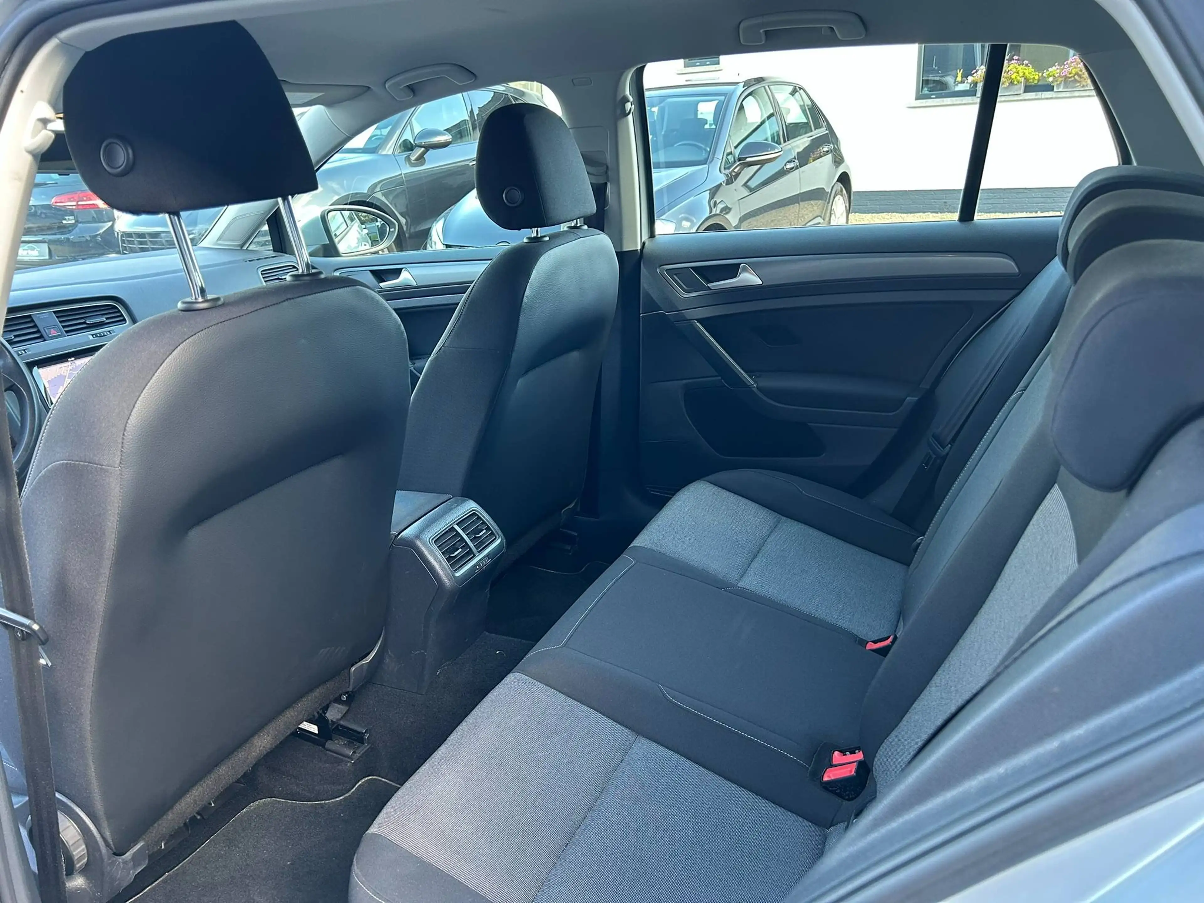 Volkswagen Golf VII 1.2 TSI Trendline | GPS | Bluetooth | Cruise contole — photo 15