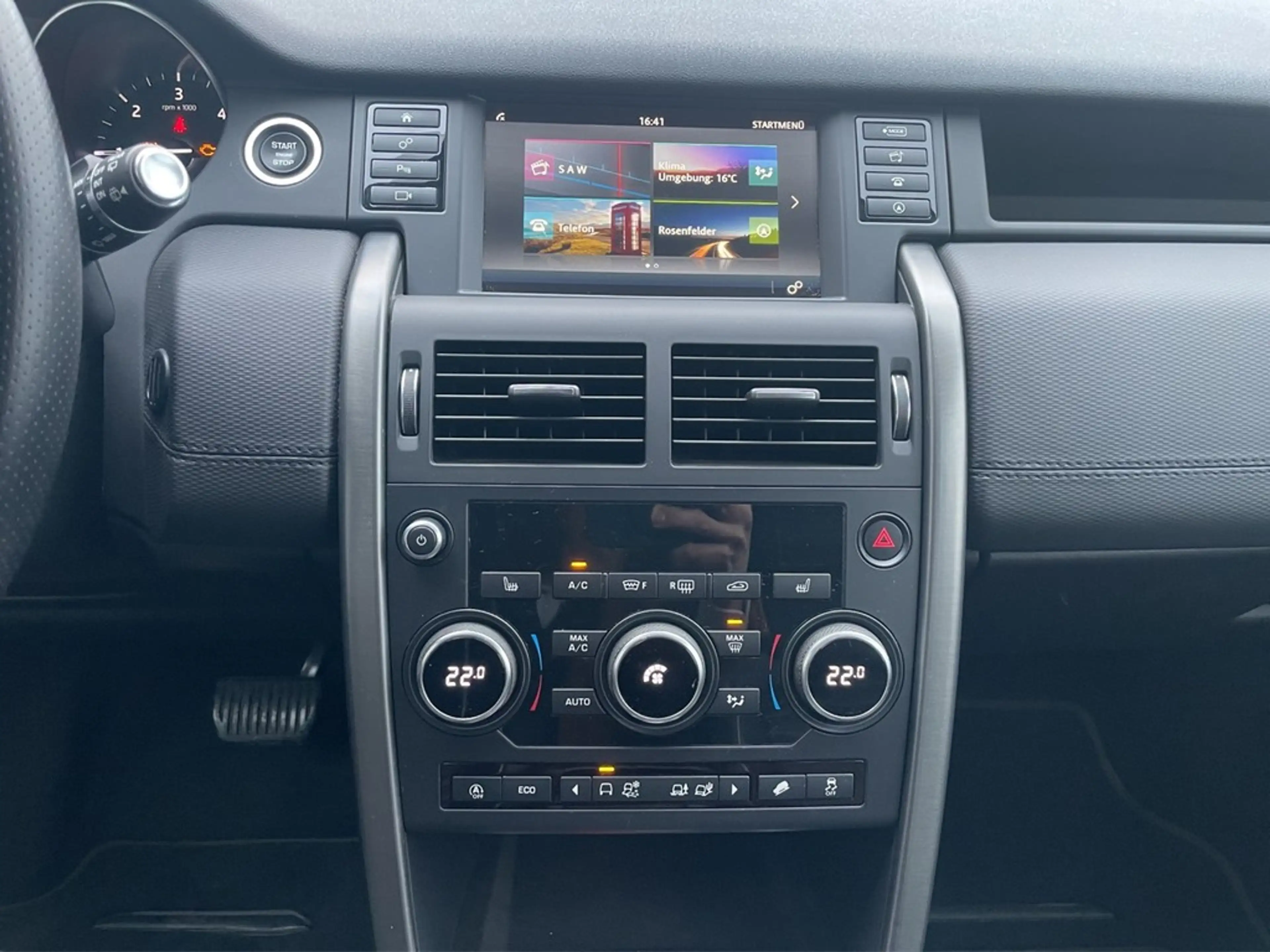 Land Rover Discovery Sport 2.0 TD4 Automatik AWD SE AHK*BI-XENON*NAV*SHZ*T... — photo 15