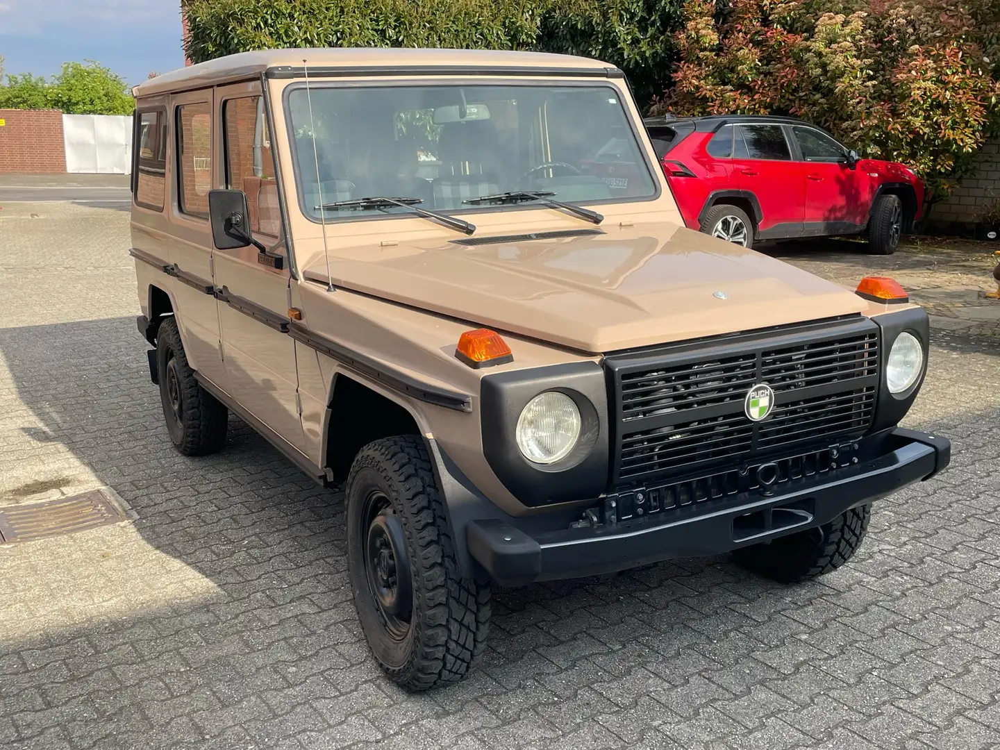 Puch G Puch 290 G Mercedes G Beżowy - 1