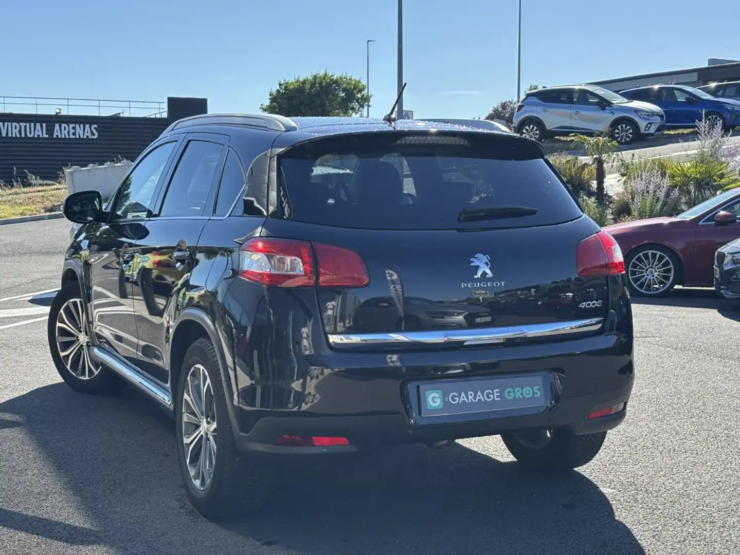 Peugeot 4008 1.6 HDi STT 115ch FAP BVM6 Noir - 2