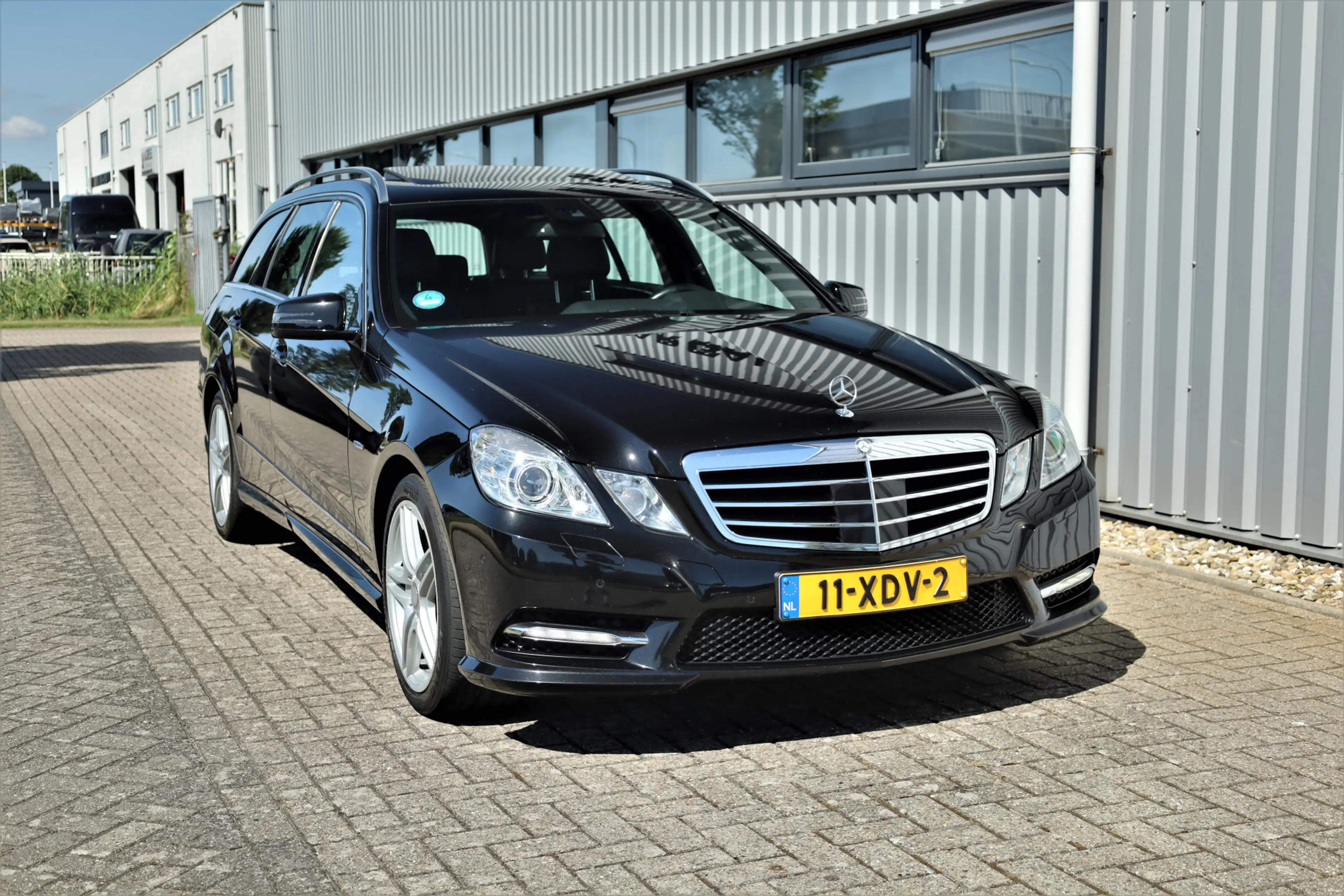 Mercedes-Benz E 250 Estate E CDI Edition Sport AMG — photo 2