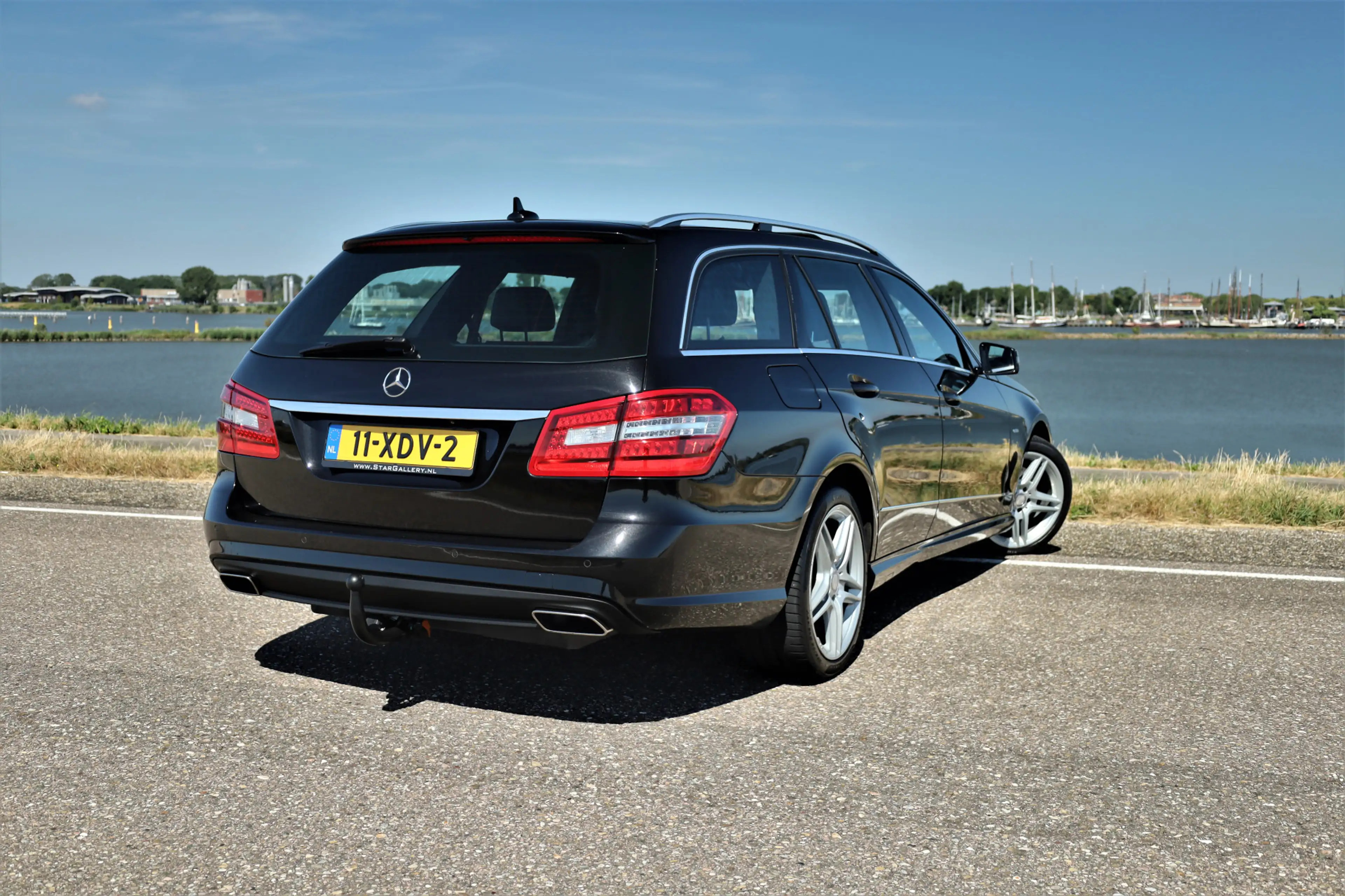 Mercedes-Benz E 250 Estate E CDI Edition Sport AMG — photo 4