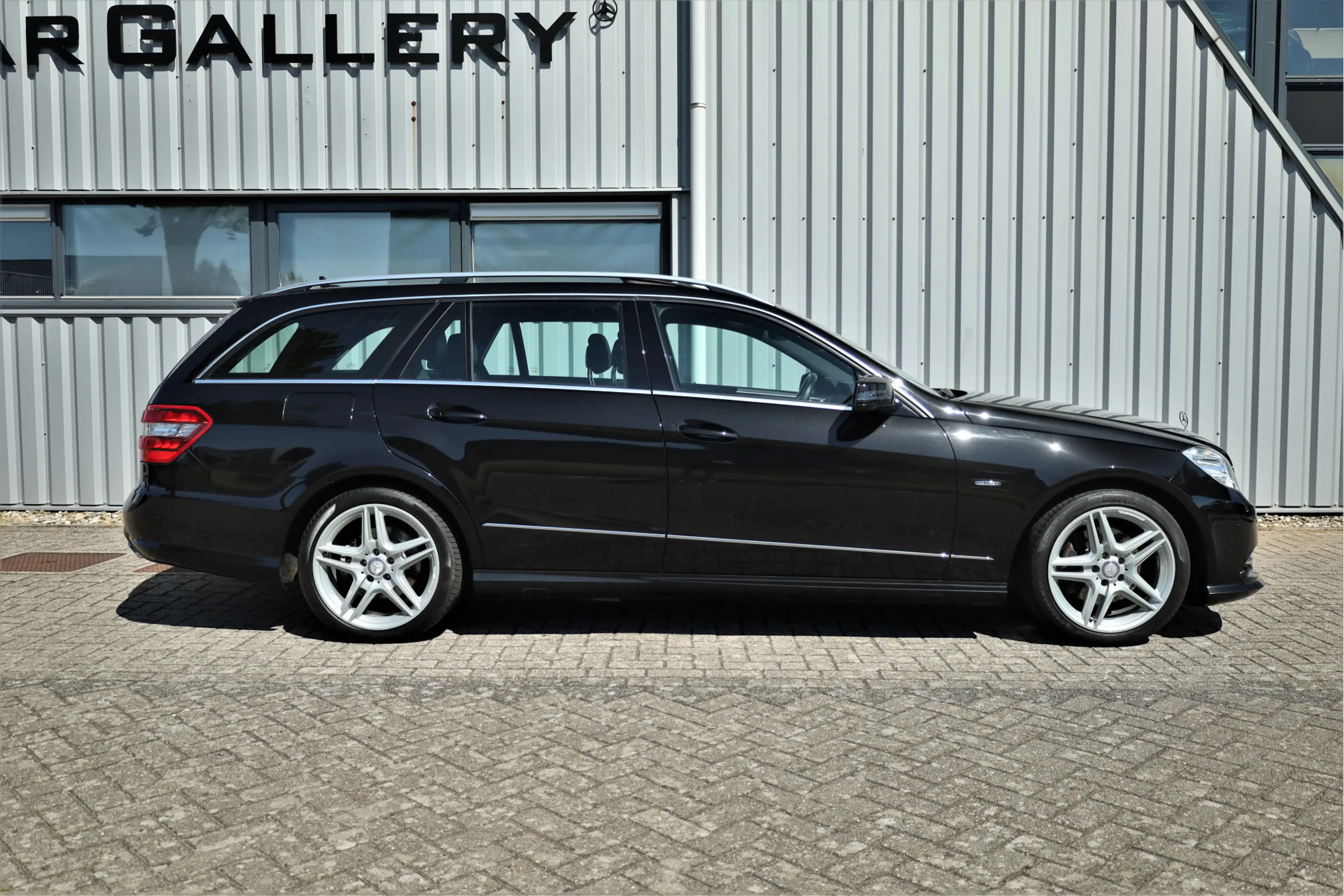 Mercedes-Benz E 250 Estate E CDI Edition Sport AMG — photo 3