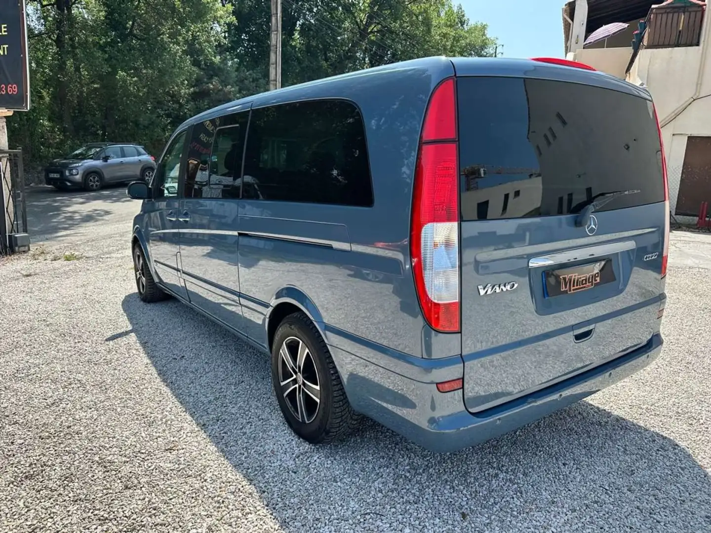 Mercedes-Benz Viano EXTRA-LONG 2.2 CDI TREND Niebieski - 2