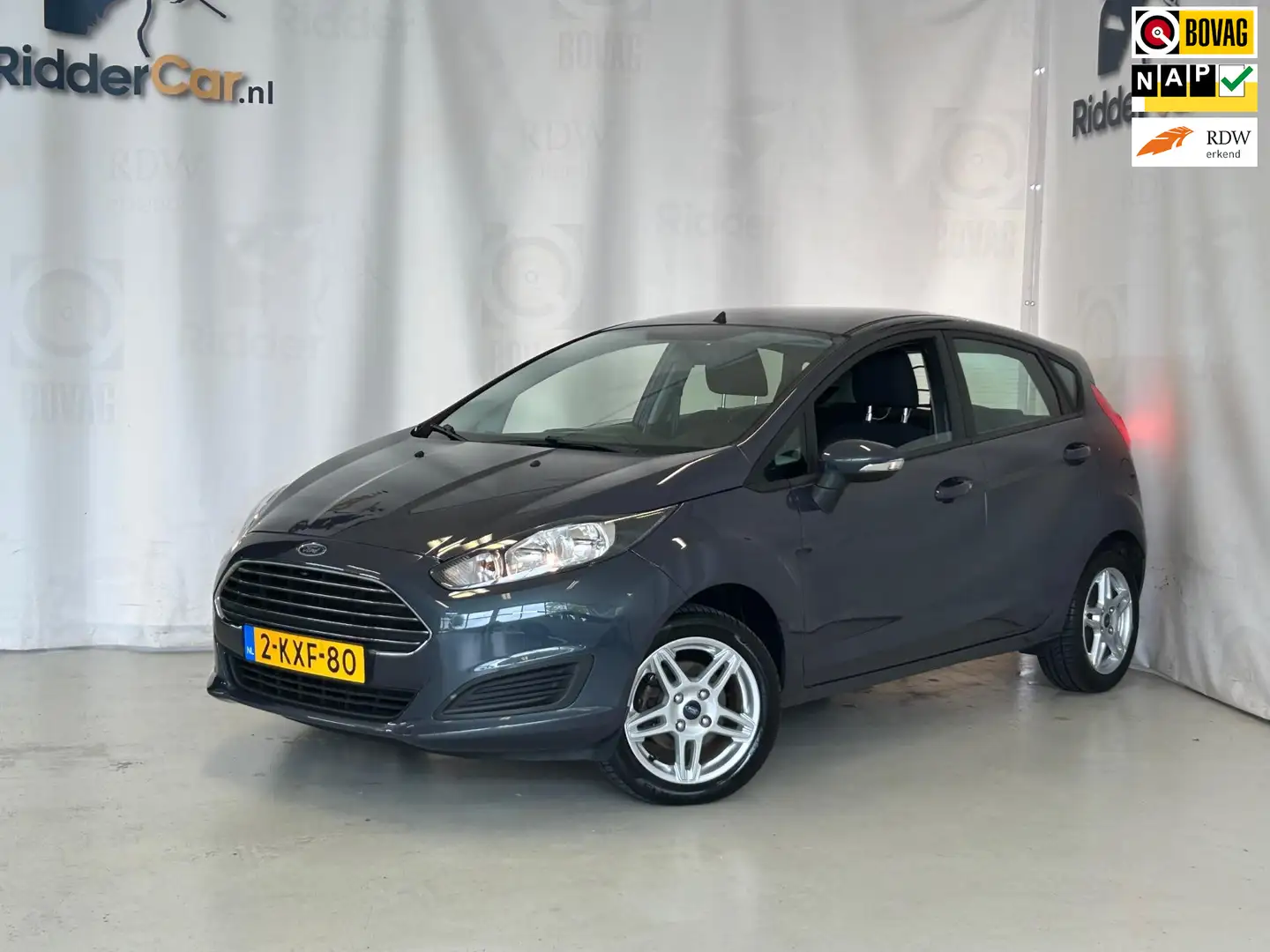 Ford Fiesta 1.0 Style|1E EIG|NAP|AIRCO|ELEK RAMEN| Gris - 1