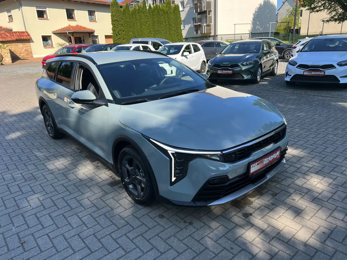 KIA K4