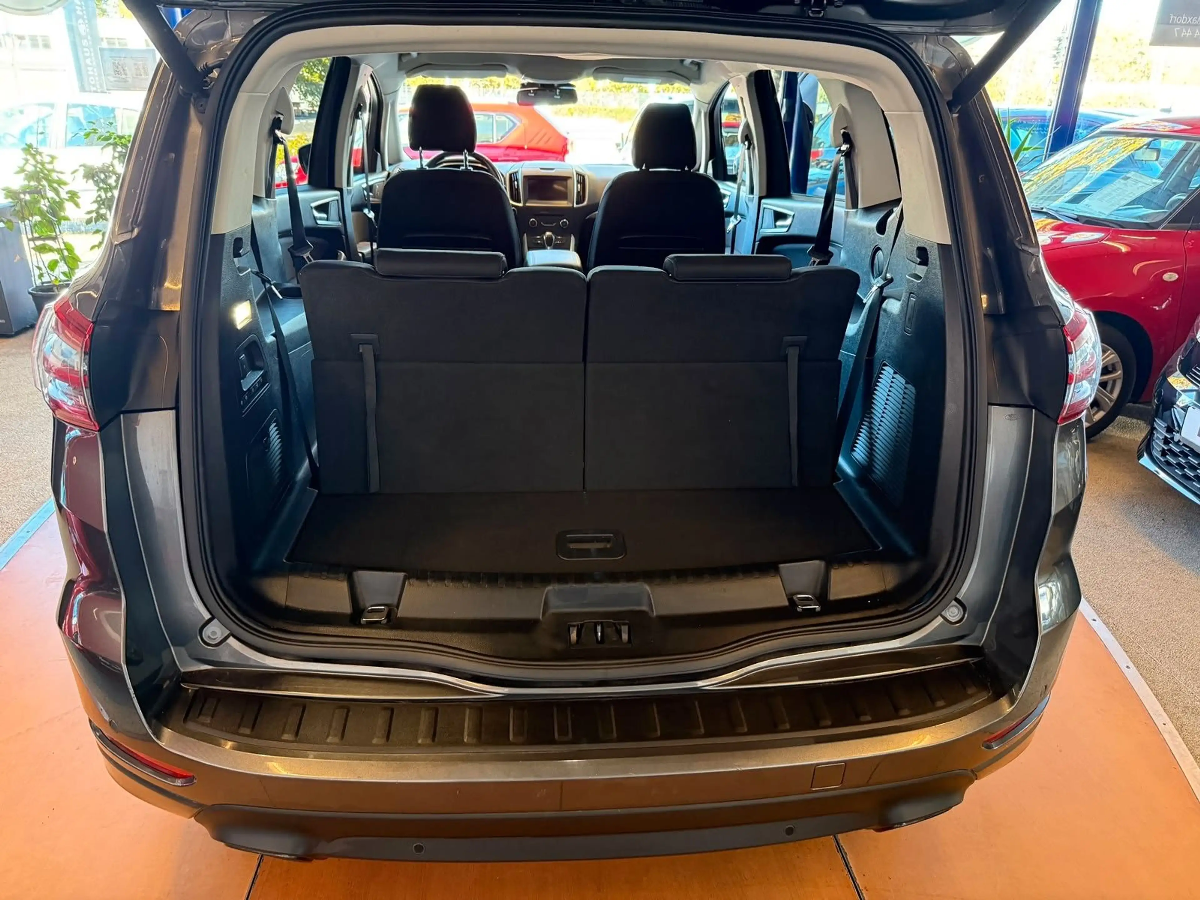 Ford S-Max S-MAX Titanium 7 Sitzer / Standhzg / Kamer — photo 14