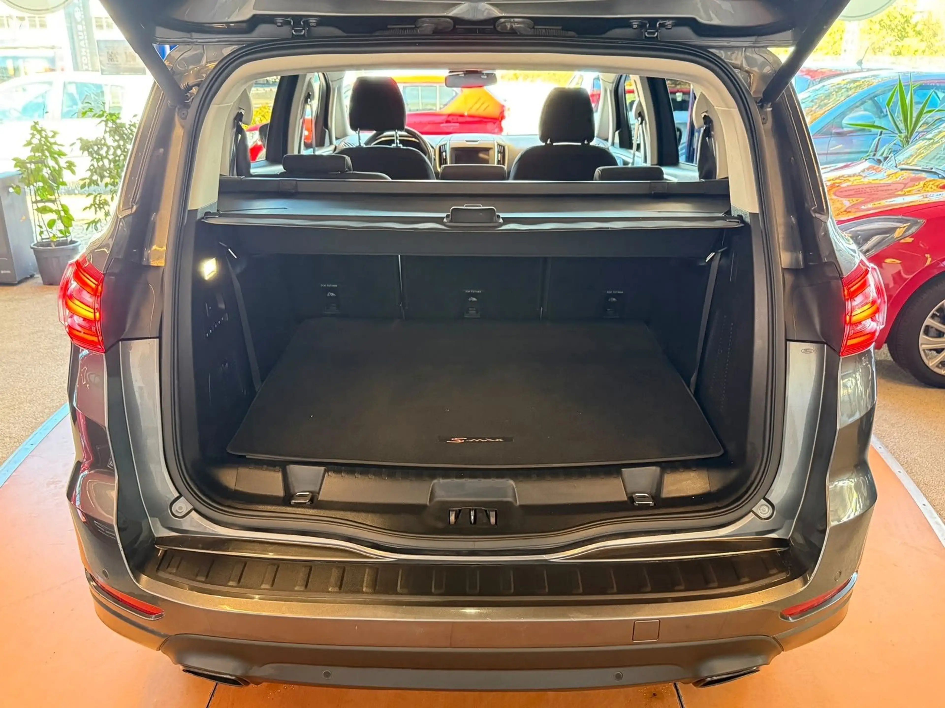 Ford S-Max S-MAX Titanium 7 Sitzer / Standhzg / Kamer — photo 10