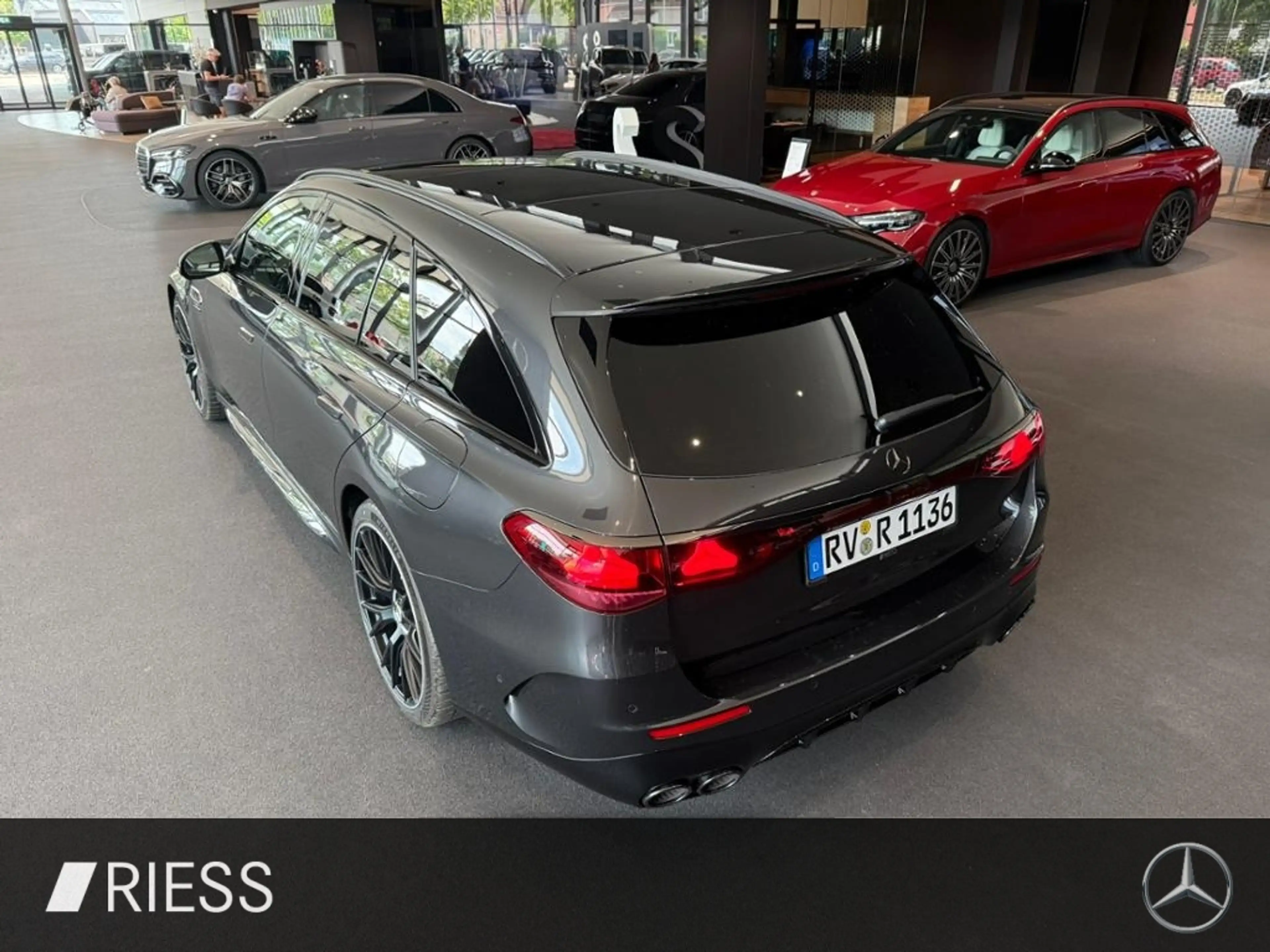 Mercedes-Benz E 53 AMG E 53 T AMG HYBRID PANO+HUD+DISTR+AHK+KEYL+BURM4D — photo 7