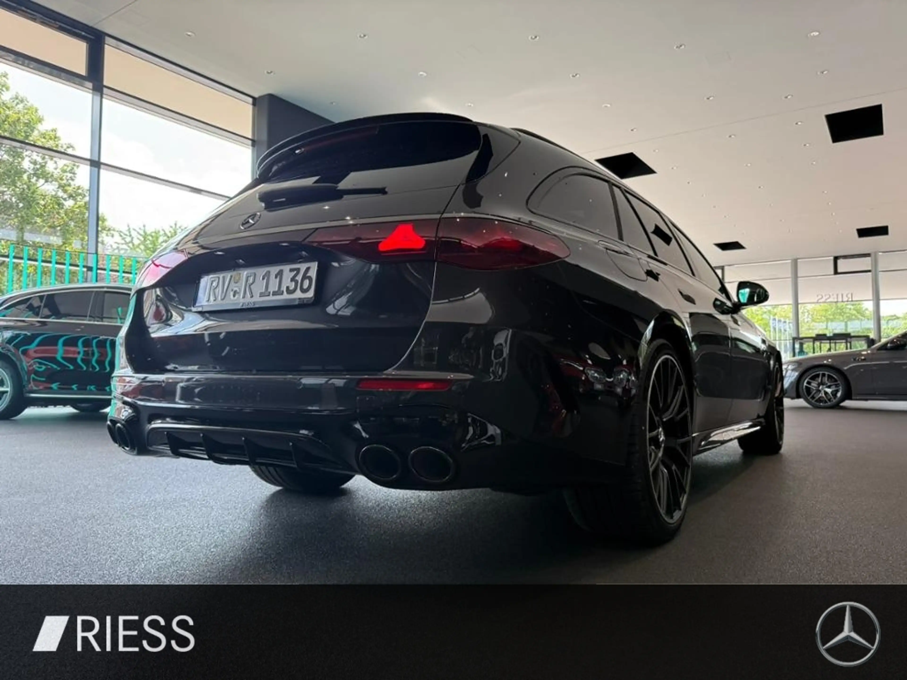 Mercedes-Benz E 53 AMG E 53 T AMG HYBRID PANO+HUD+DISTR+AHK+KEYL+BURM4D — photo 8