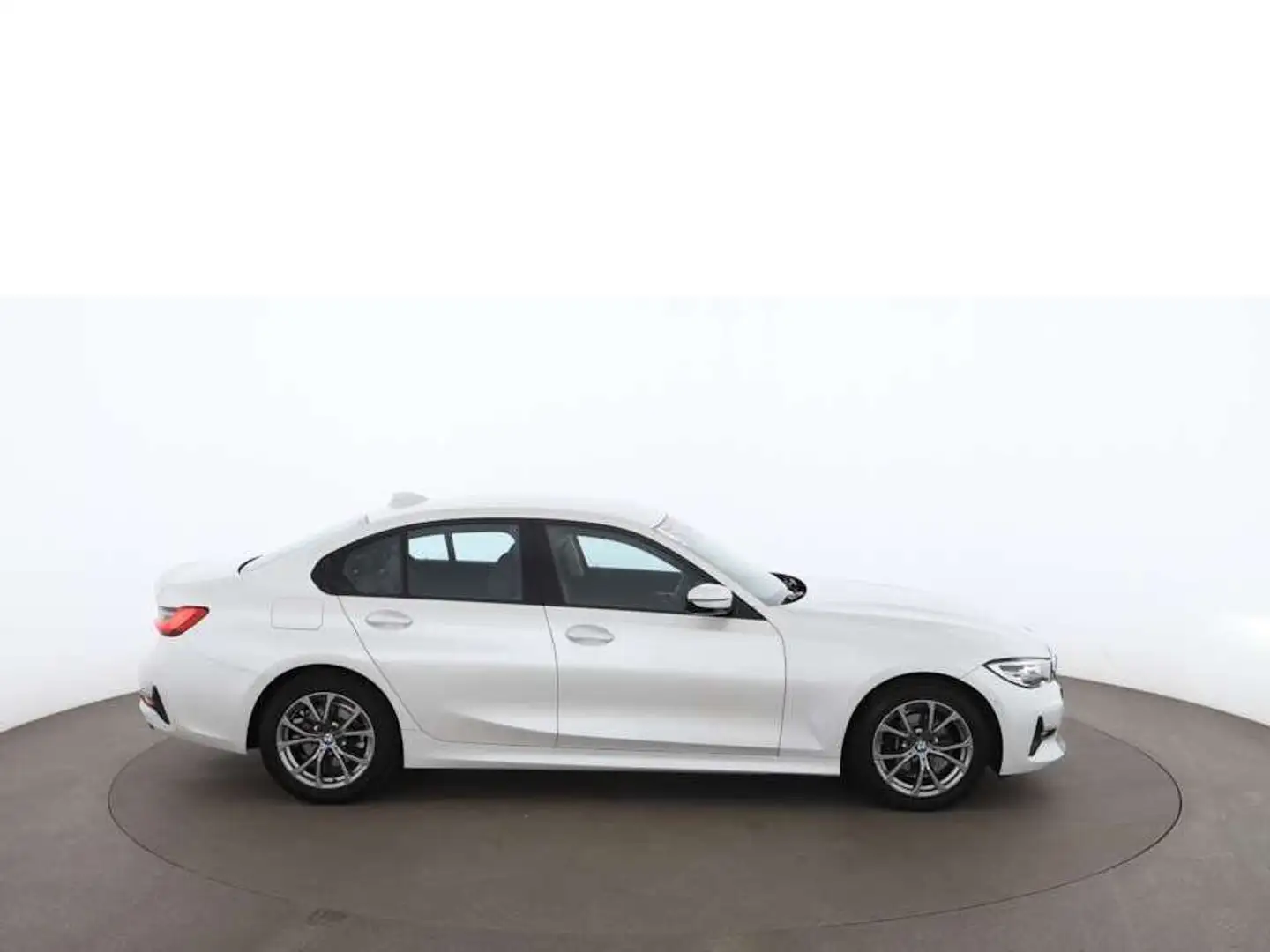 BMW 316 d Aut LED NAVI LEDER TEMPOMAT DIGI-TACHO R-CAM White - 2